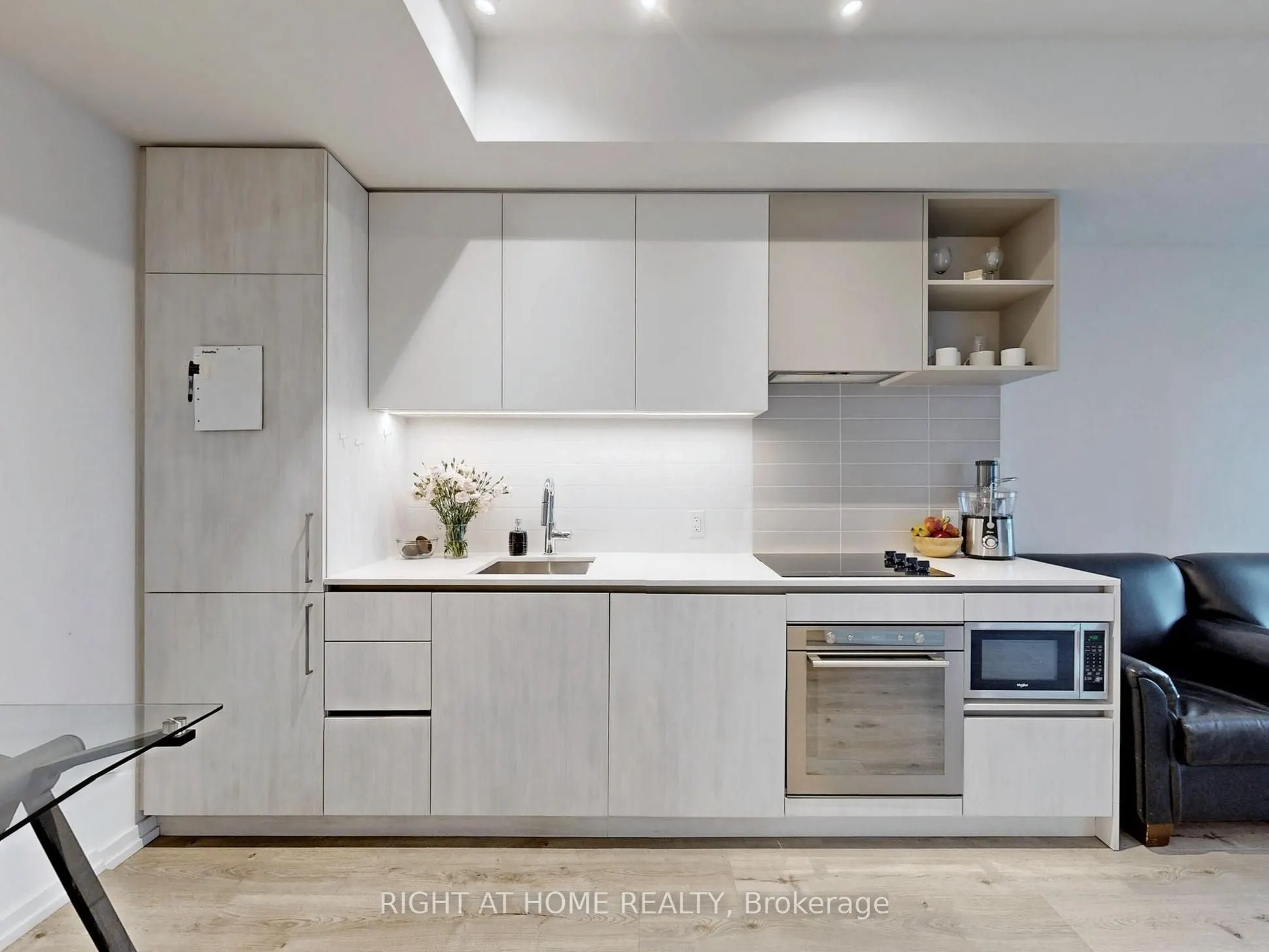 1000 Portage Parkway, #4112
