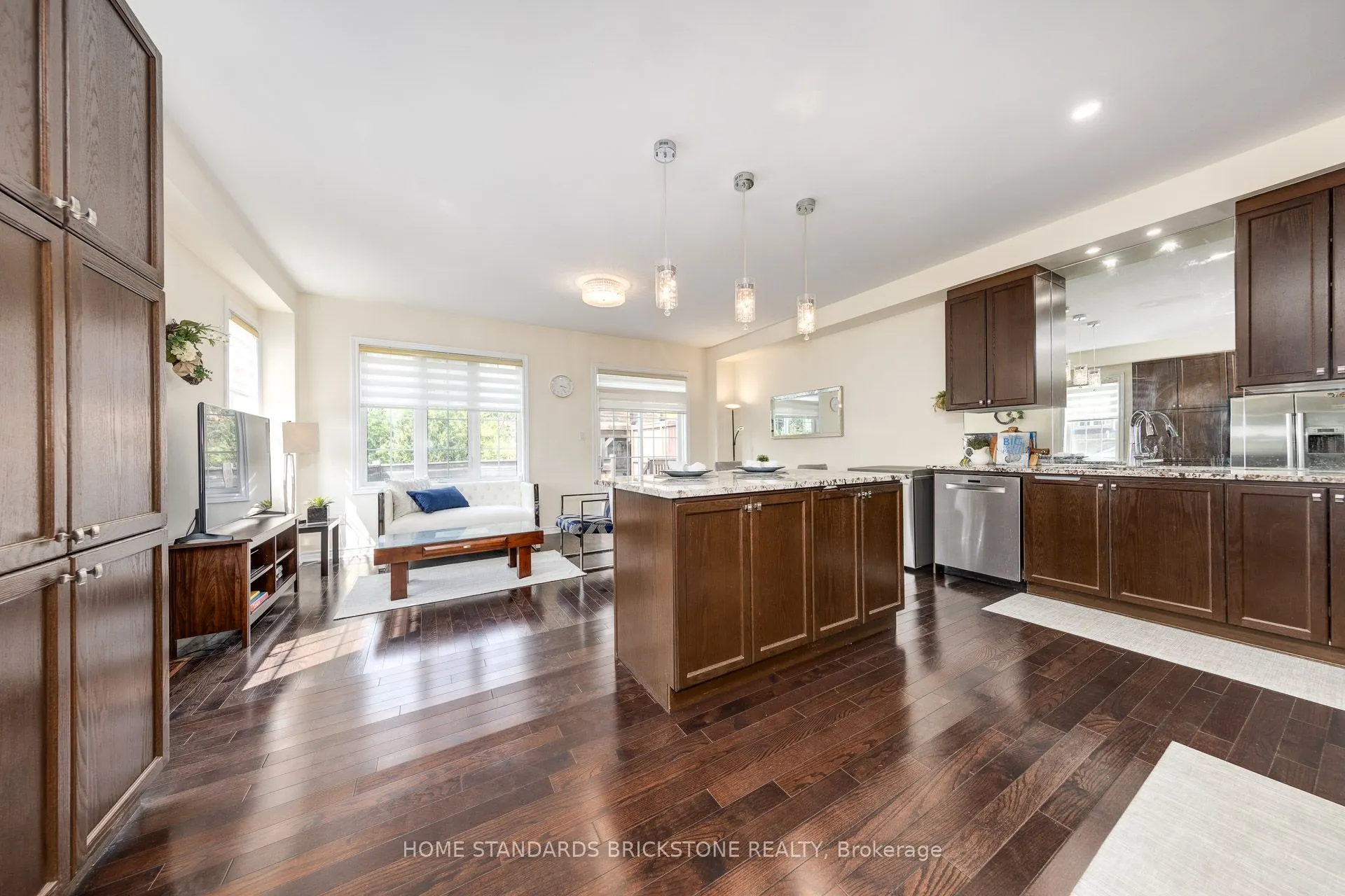 8777 Dufferin Street, #28