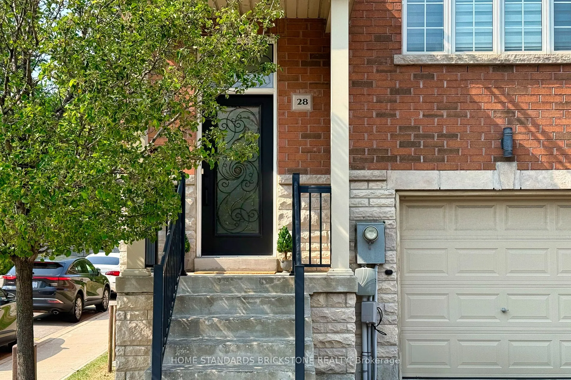 8777 Dufferin Street, #28