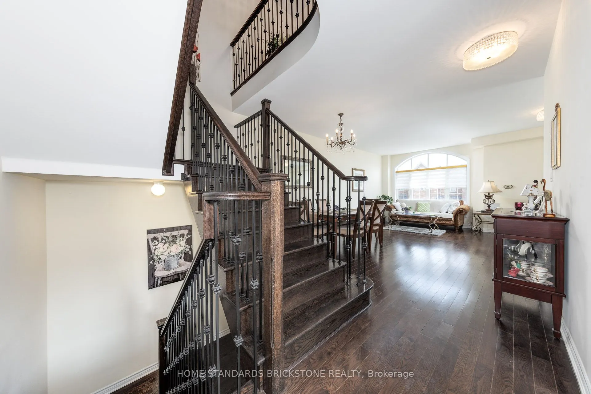 8777 Dufferin Street, #28