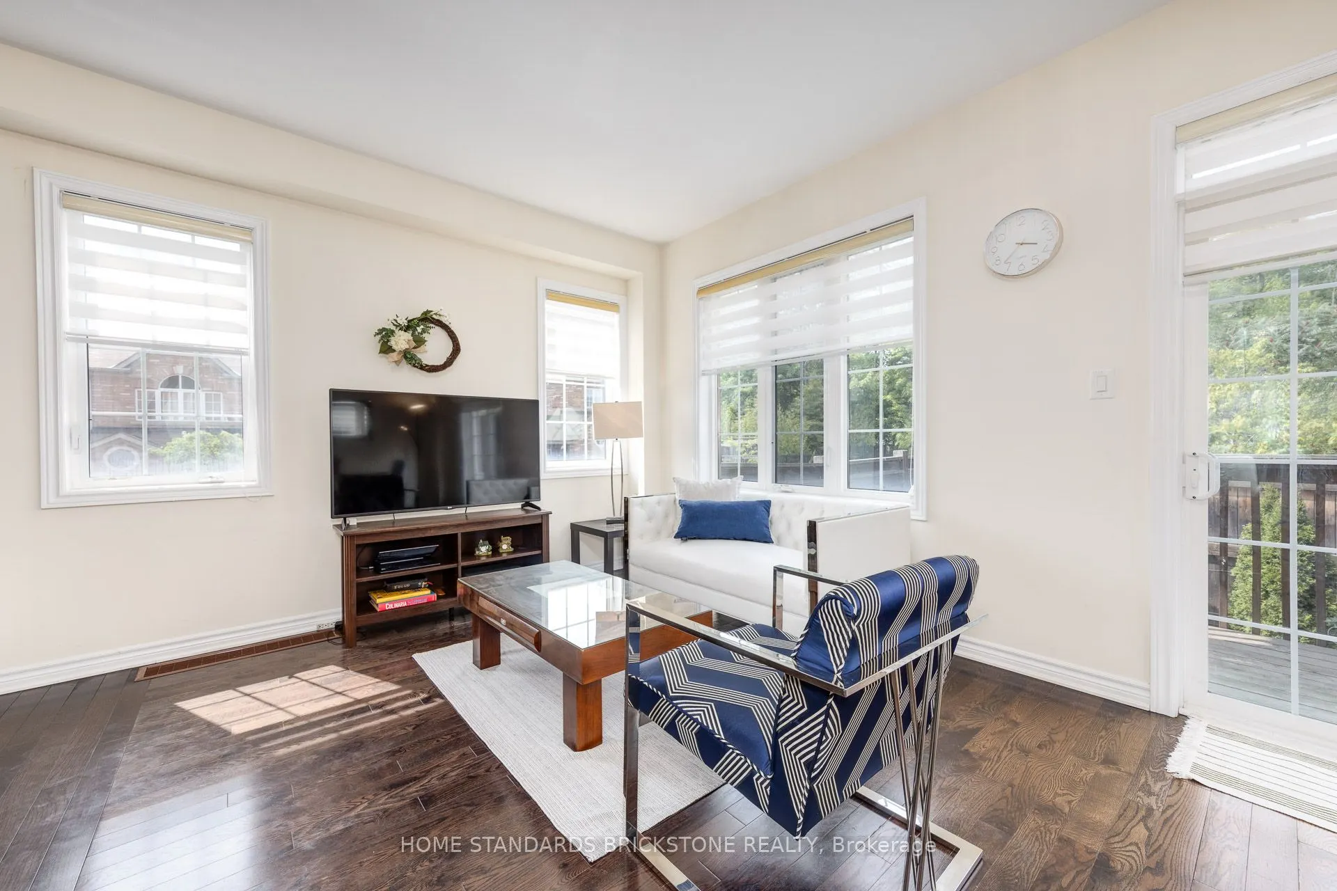 8777 Dufferin Street, #28