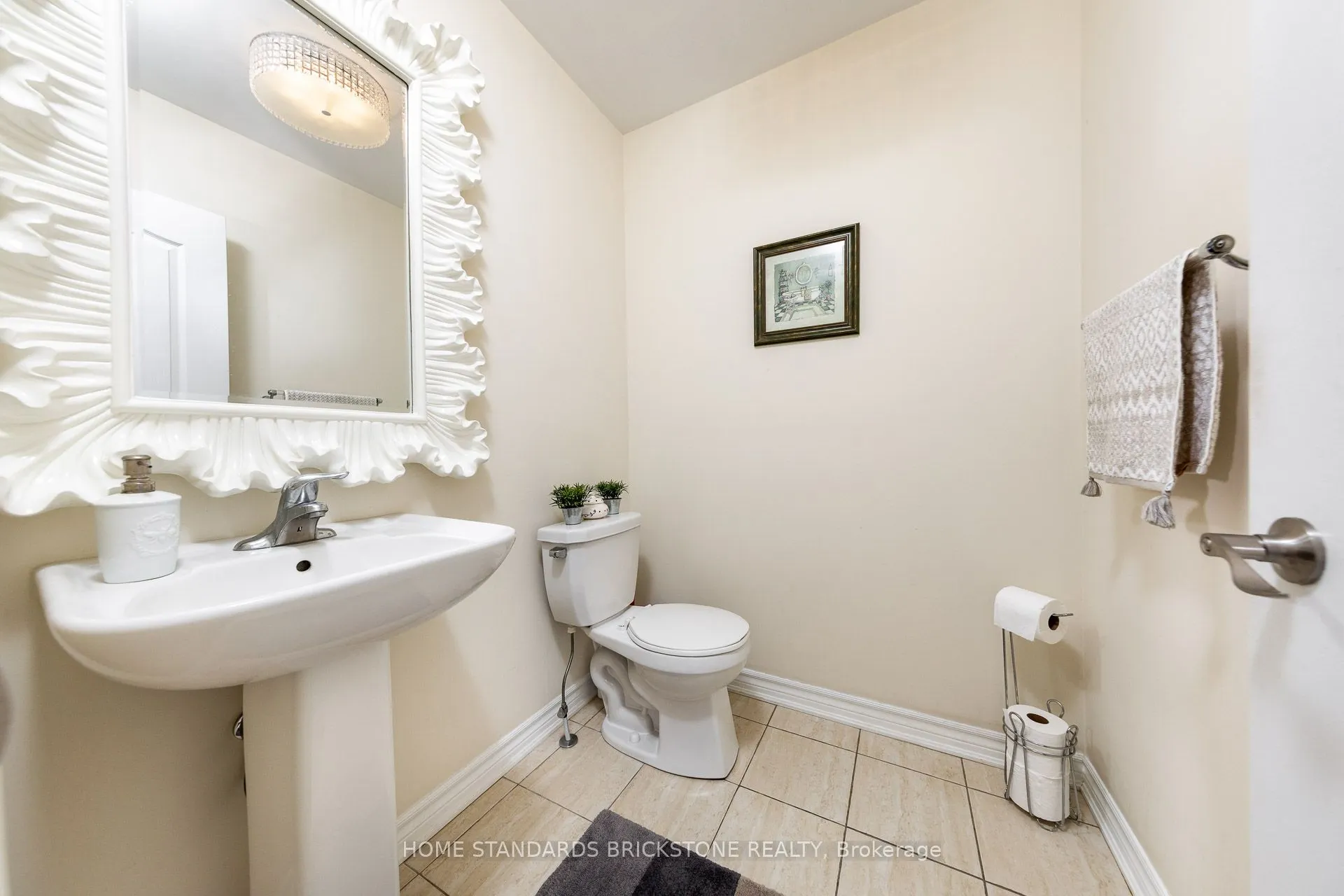 8777 Dufferin Street, #28