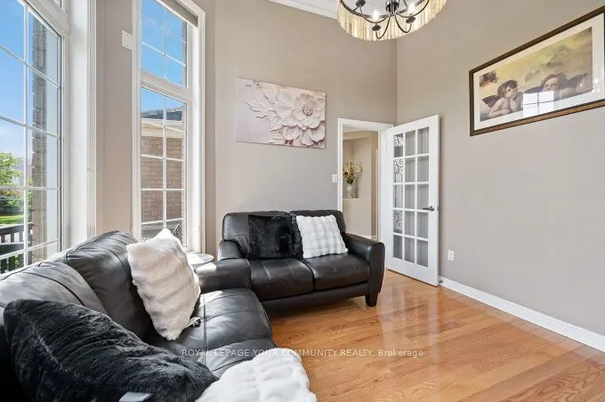 40 Barberry Crescent