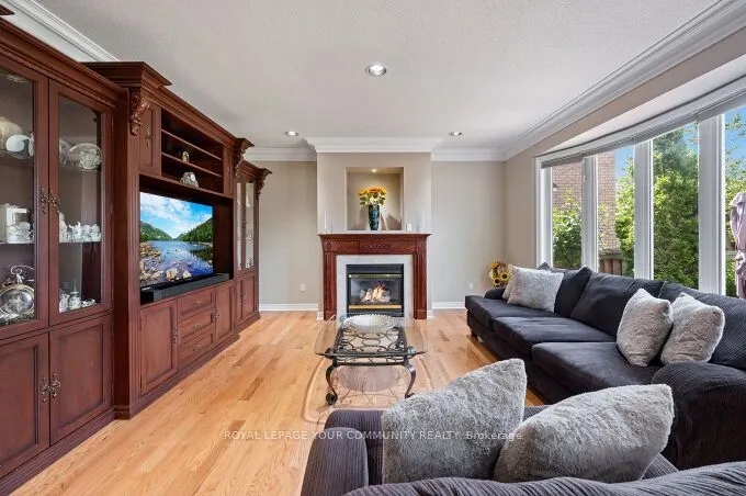 40 Barberry Crescent