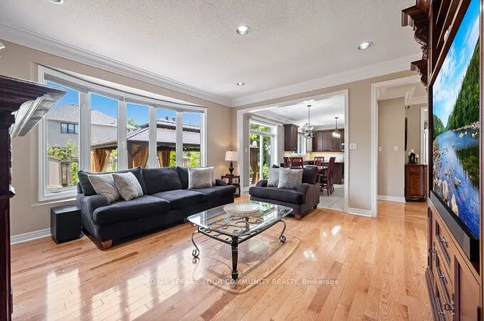 40 Barberry Crescent