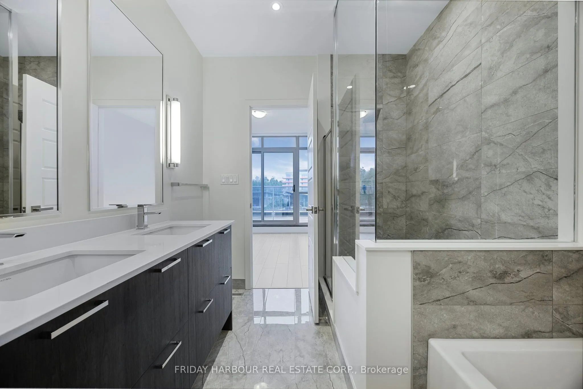 3792 Ferretti Court