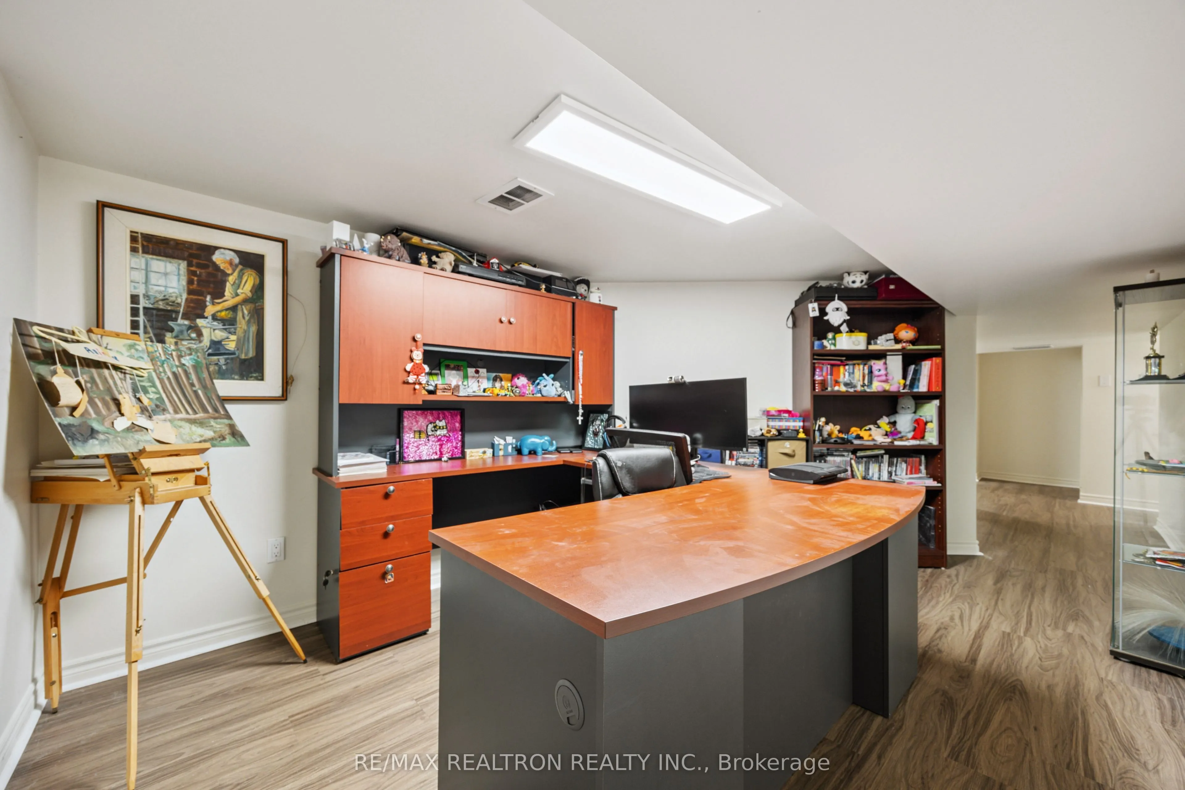 161 Devonsleigh Boulevard W