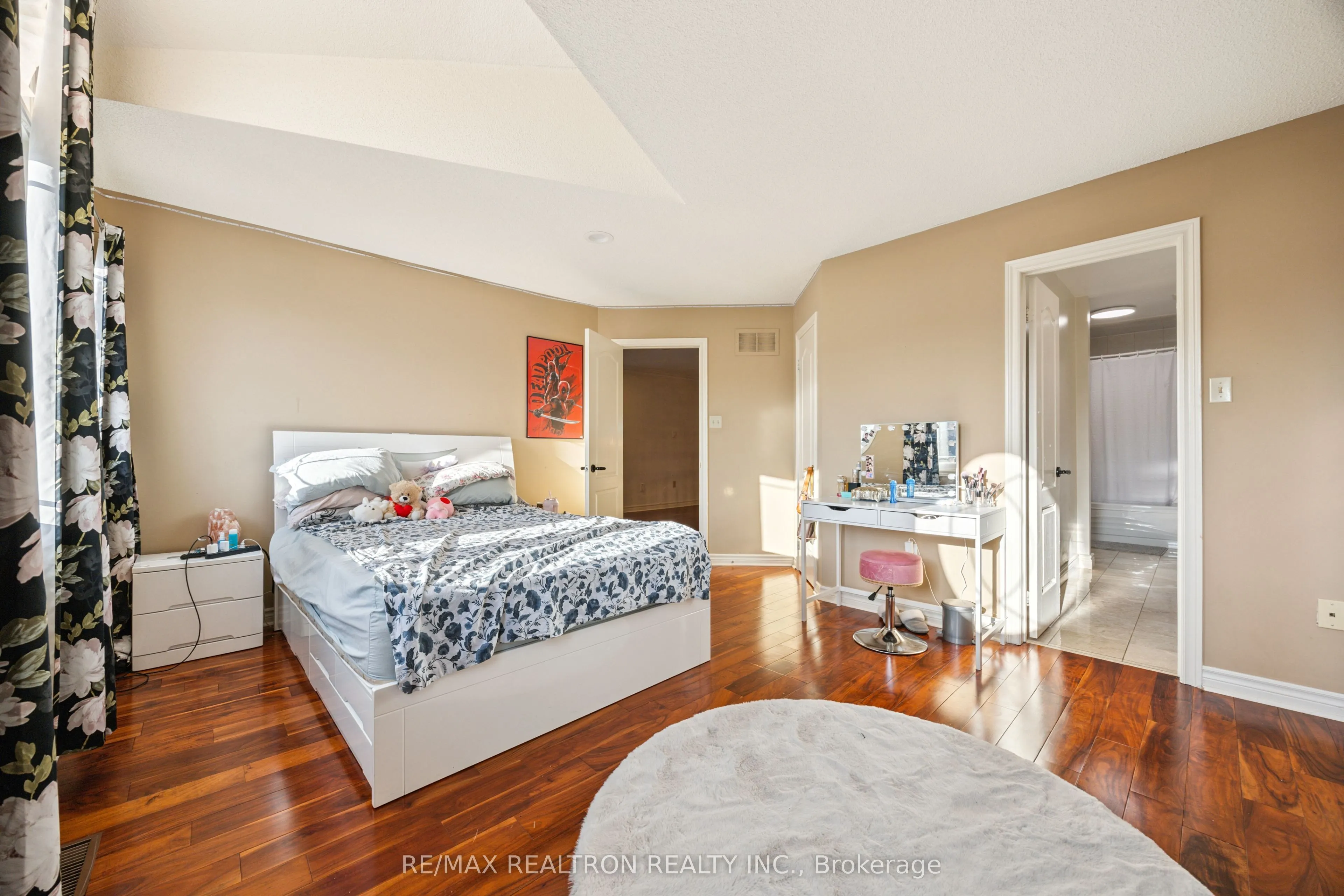 161 Devonsleigh Boulevard W