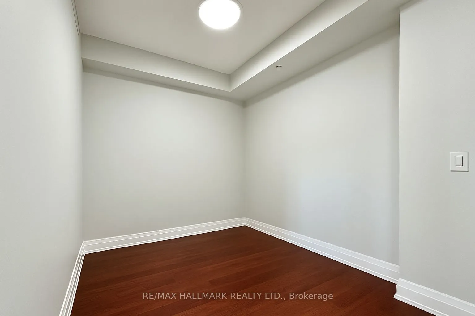 520 Steeles Avenue, #1508