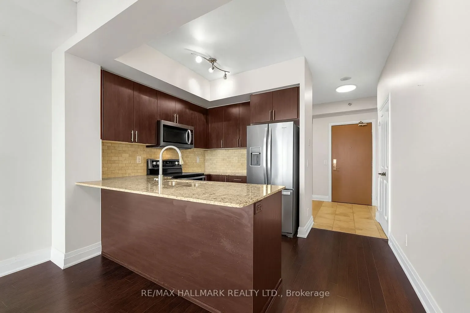 520 Steeles Avenue, #1508