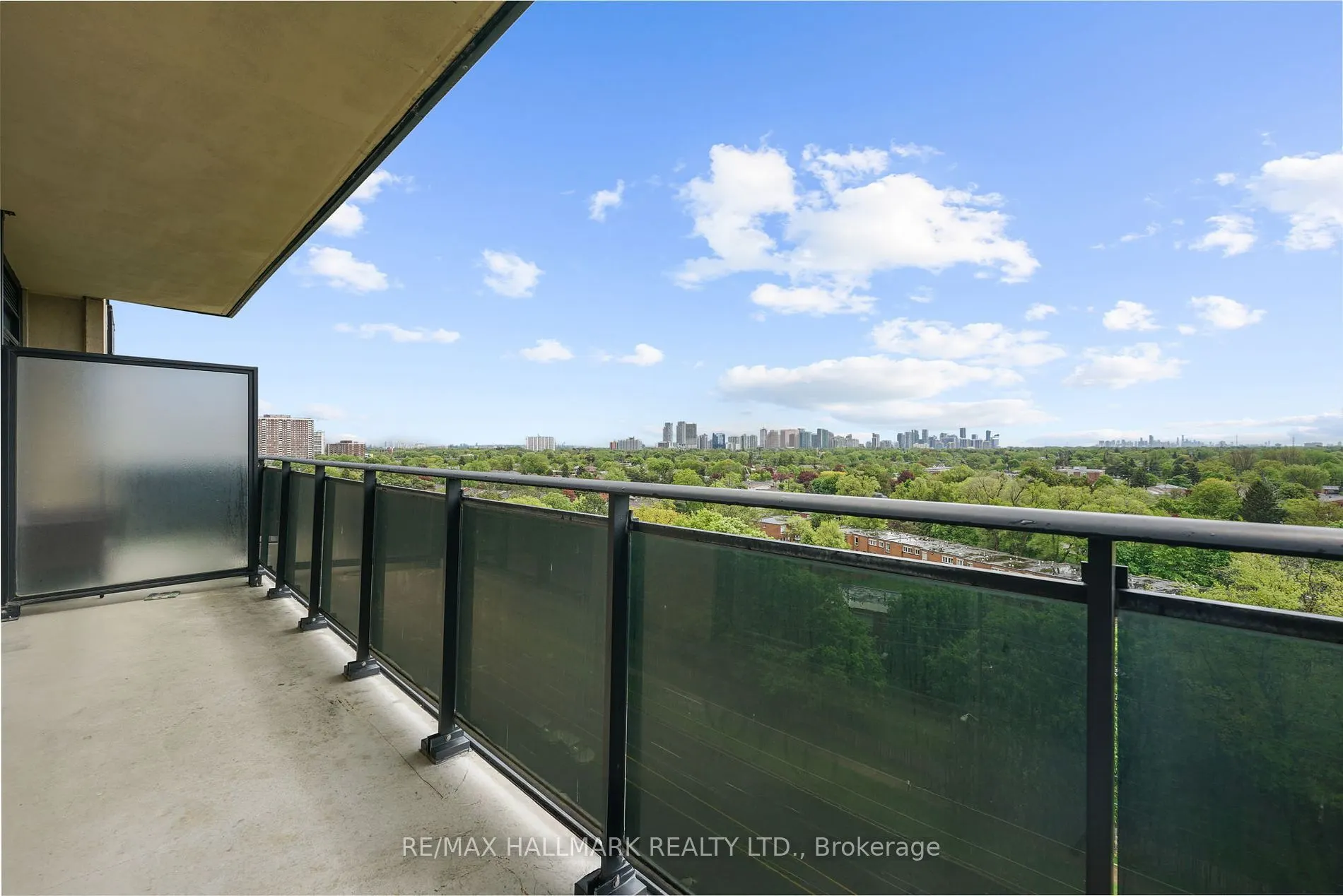 520 Steeles Avenue, #1508