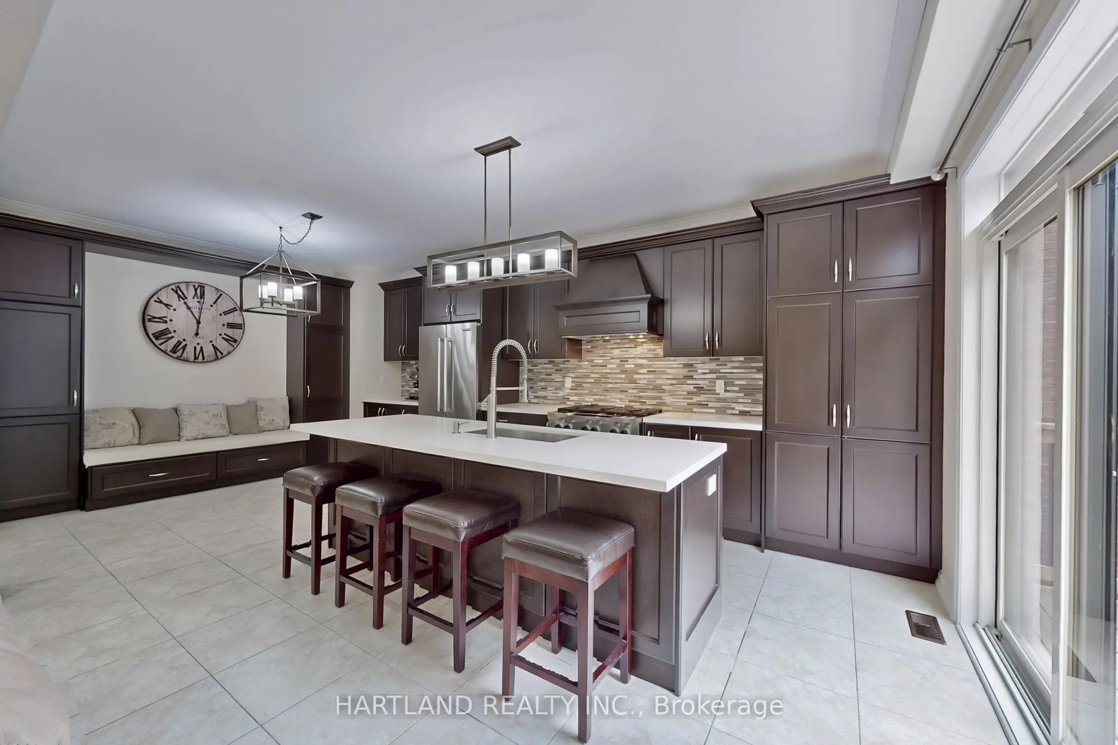 1036 Abram Court