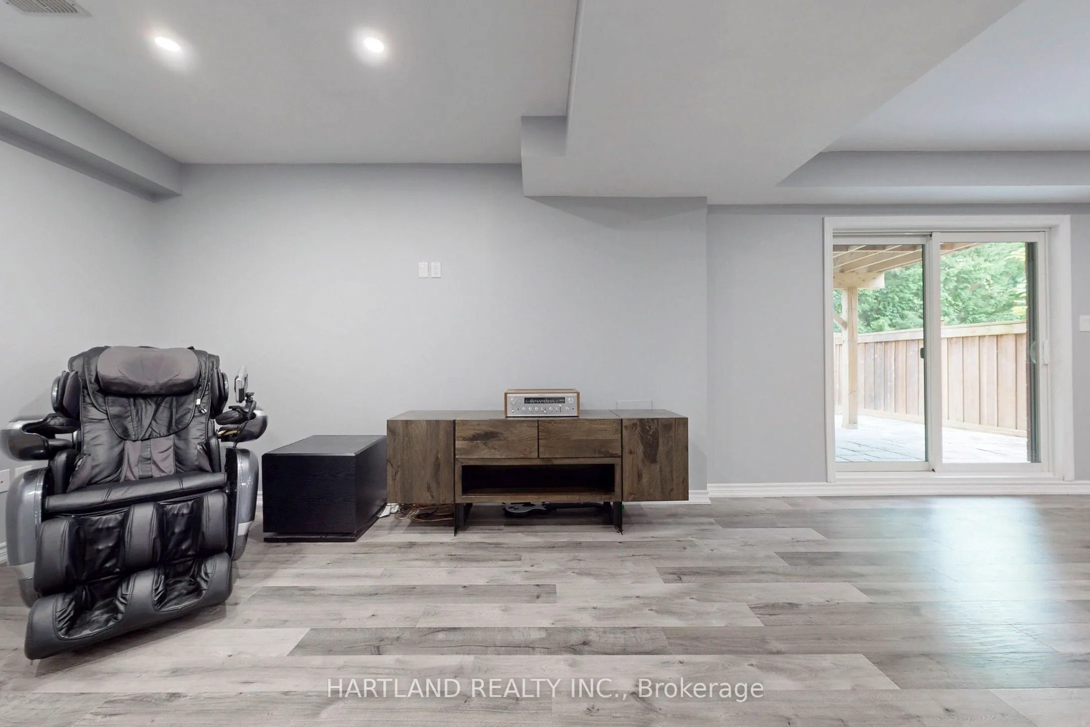 1036 Abram Court