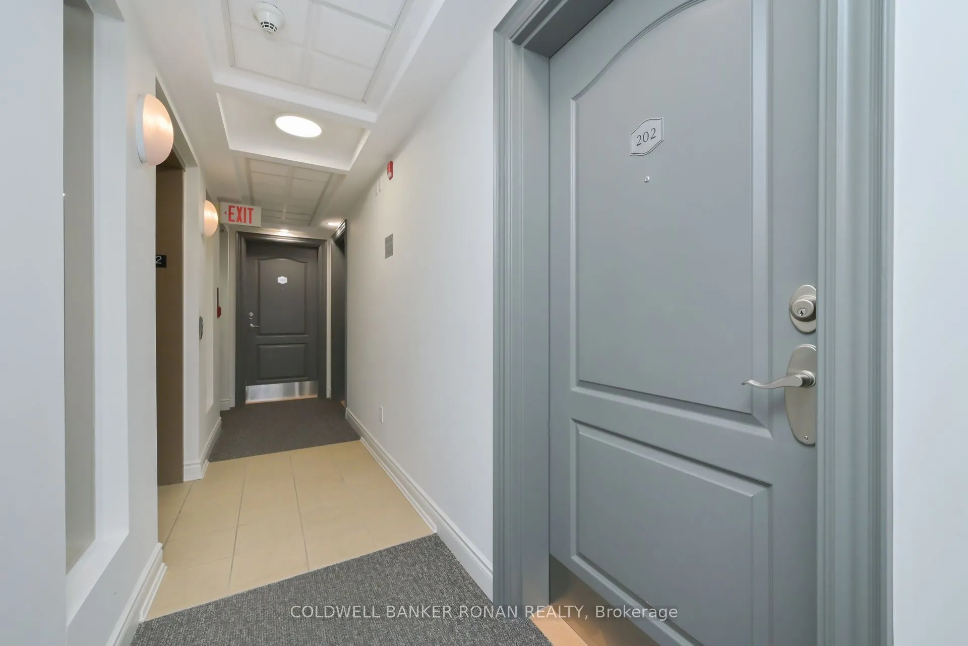78 Sunset Boulevard, #202