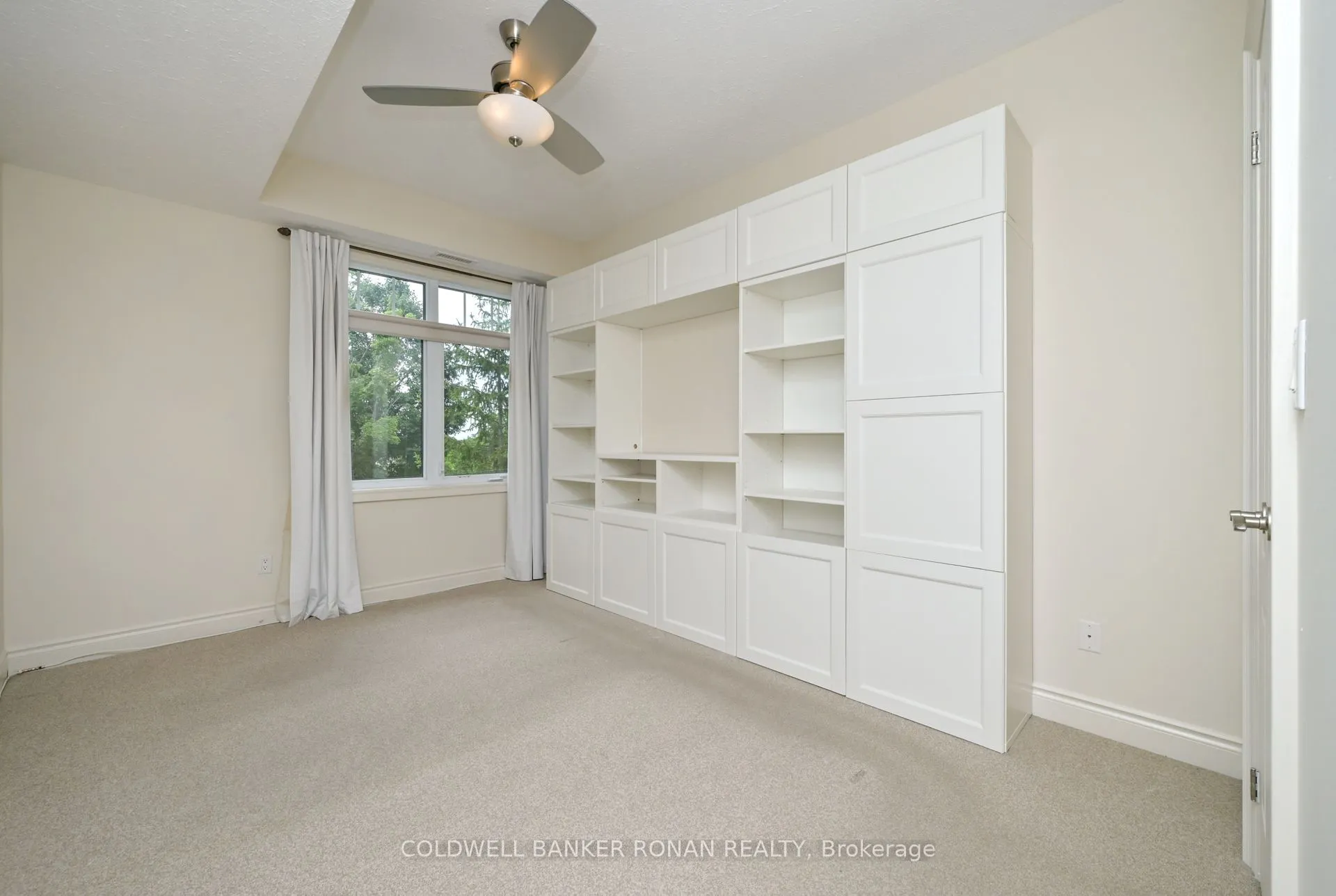 78 Sunset Boulevard, #202