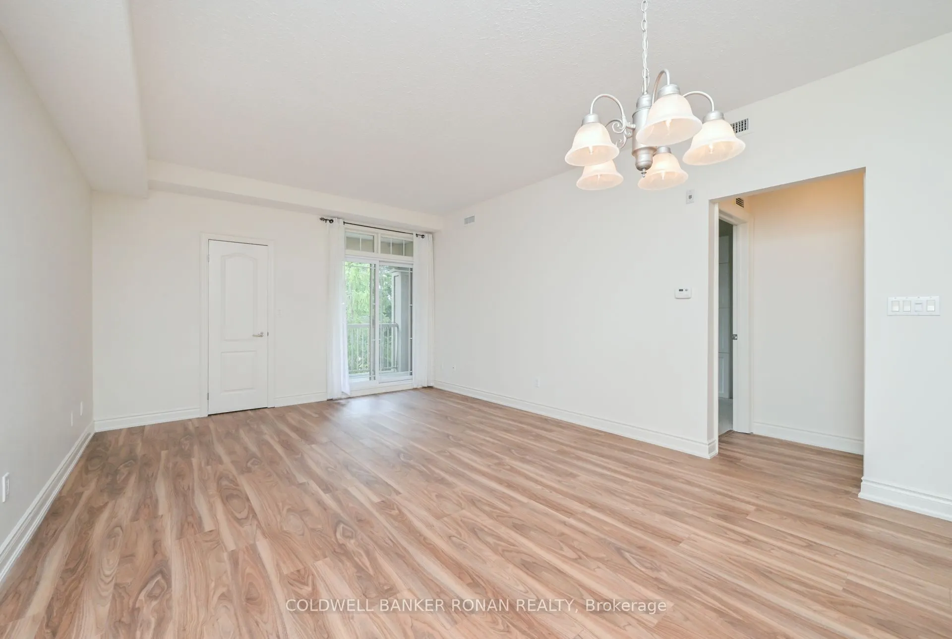 78 Sunset Boulevard, #202