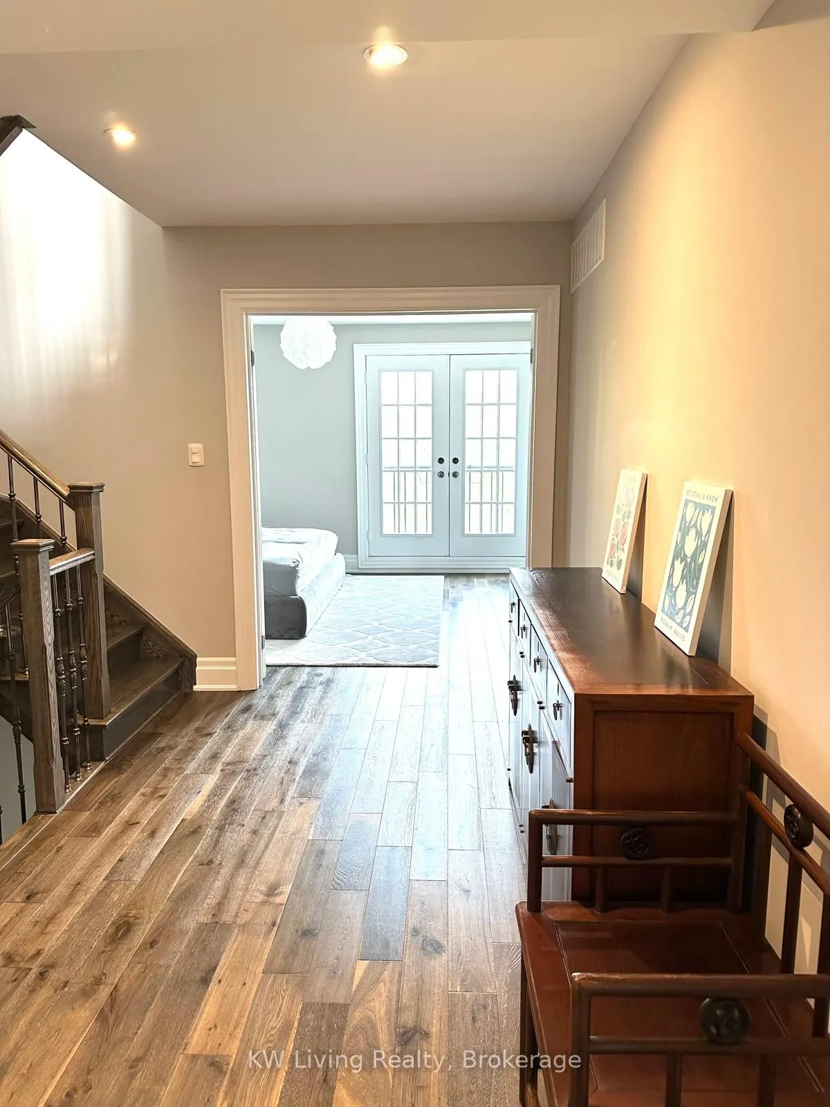 83 Rouge Valley Drive W