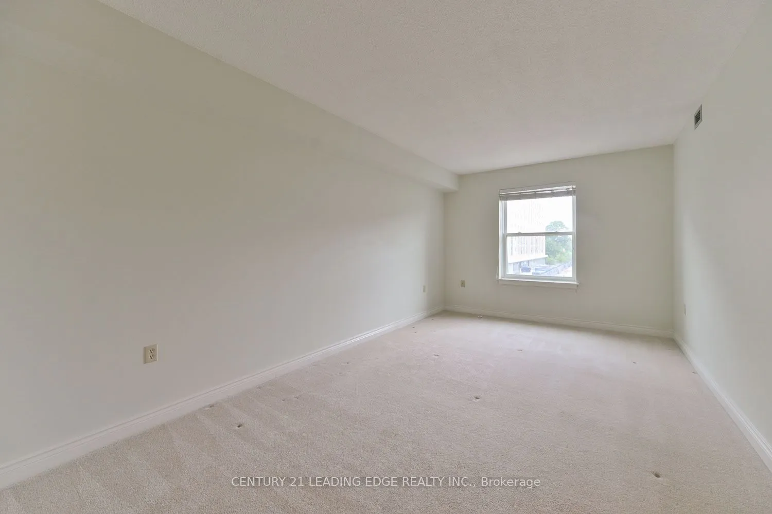 100 Anna Russell Way, #324