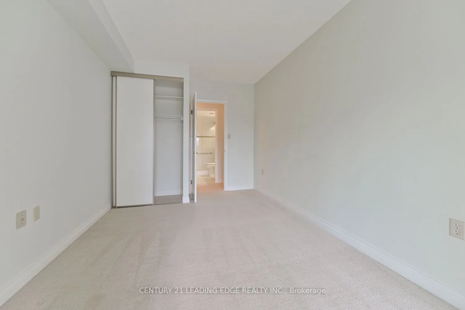 100 Anna Russell Way, #324