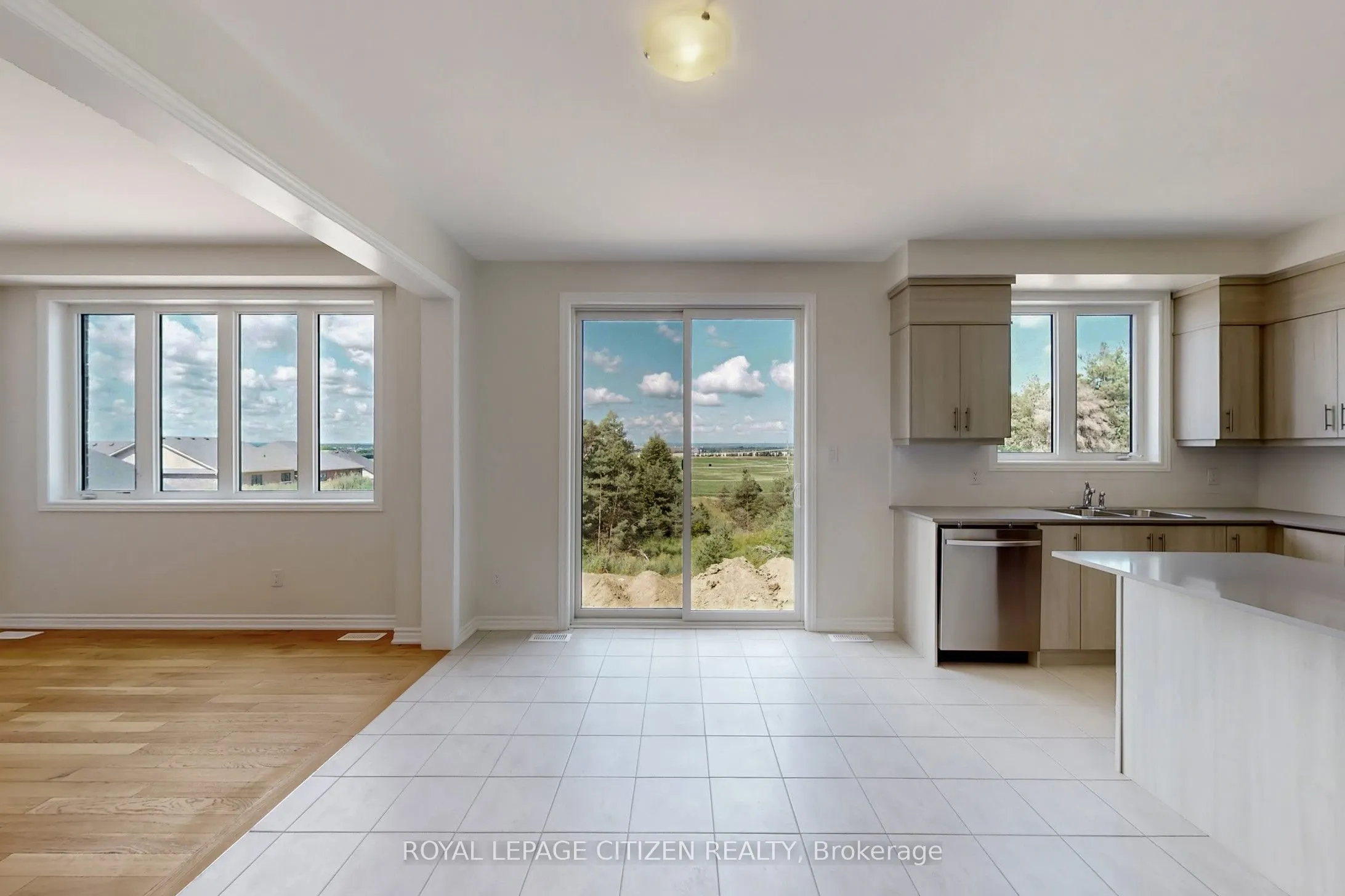 82 Lawrence D. Pridham Avenue