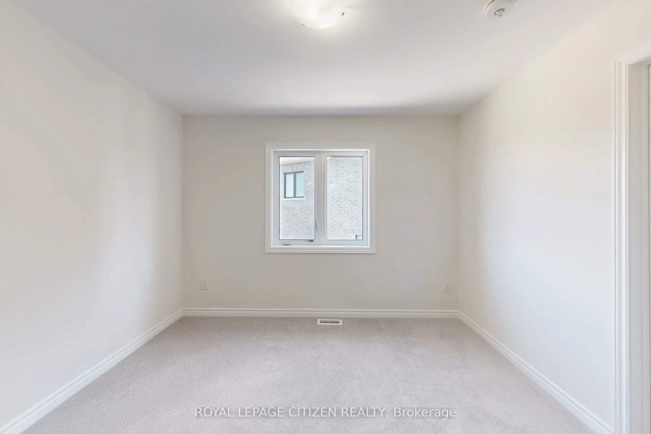 82 Lawrence D. Pridham Avenue