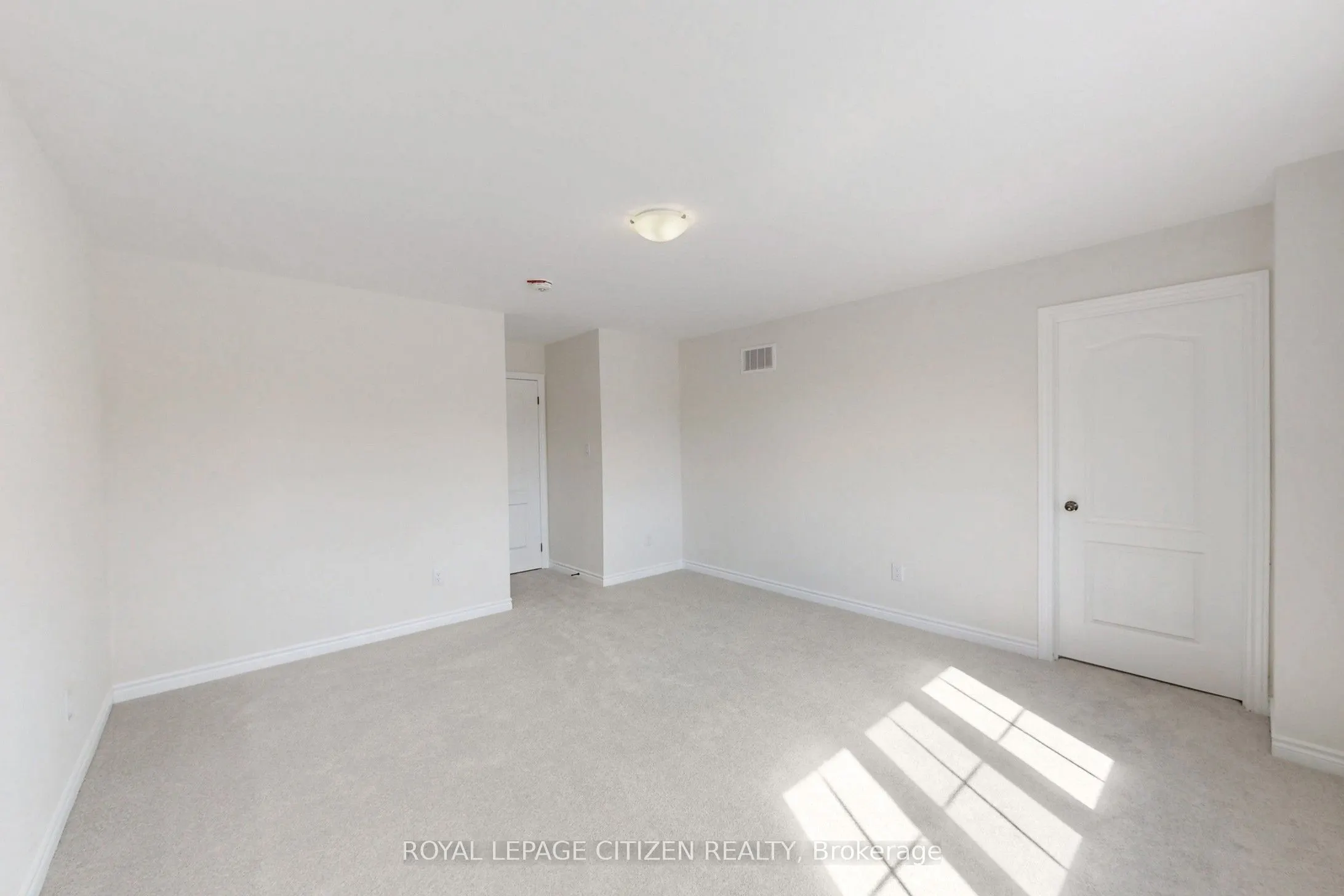 82 Lawrence D. Pridham Avenue