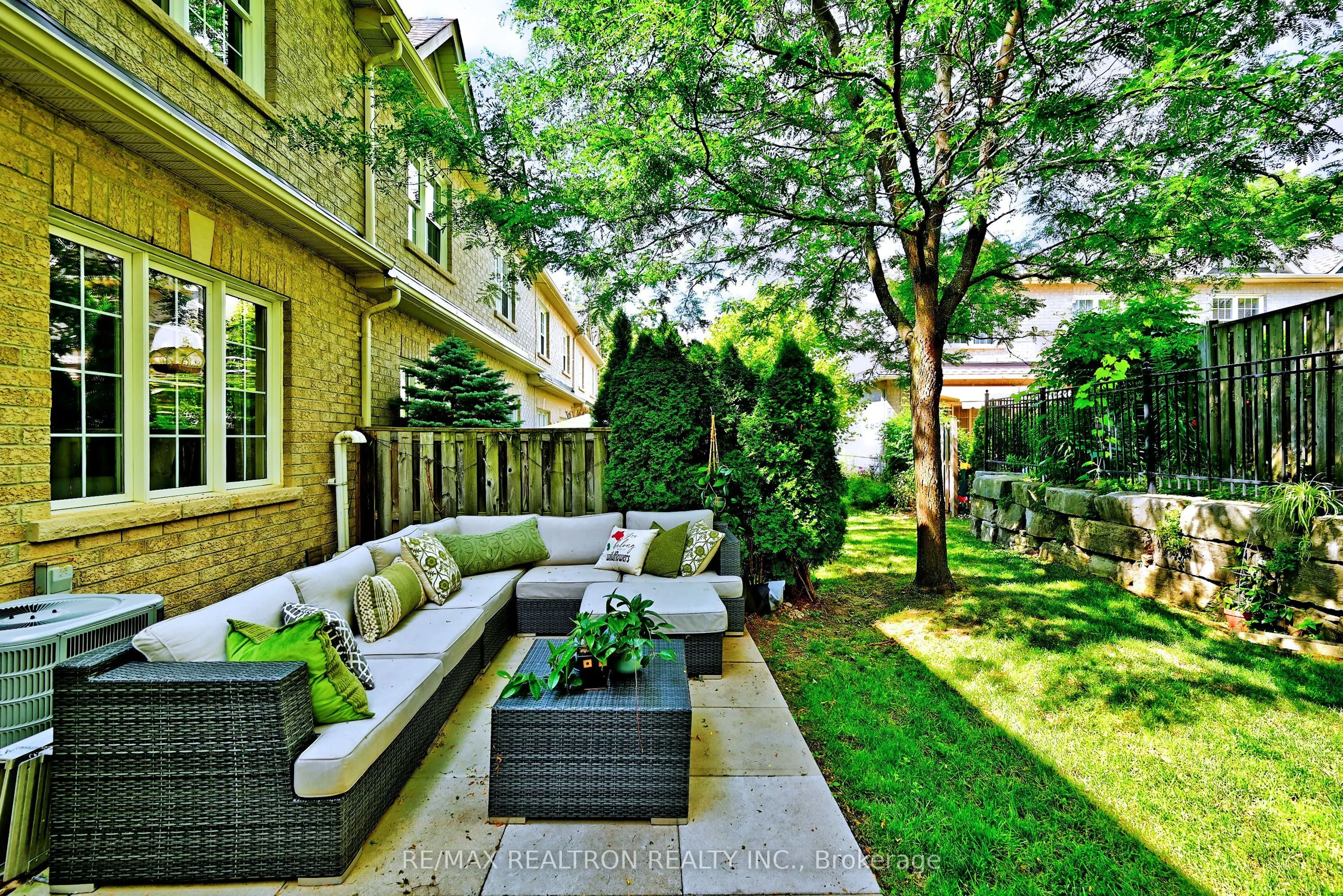 331 Terry Carter Crescent, #4