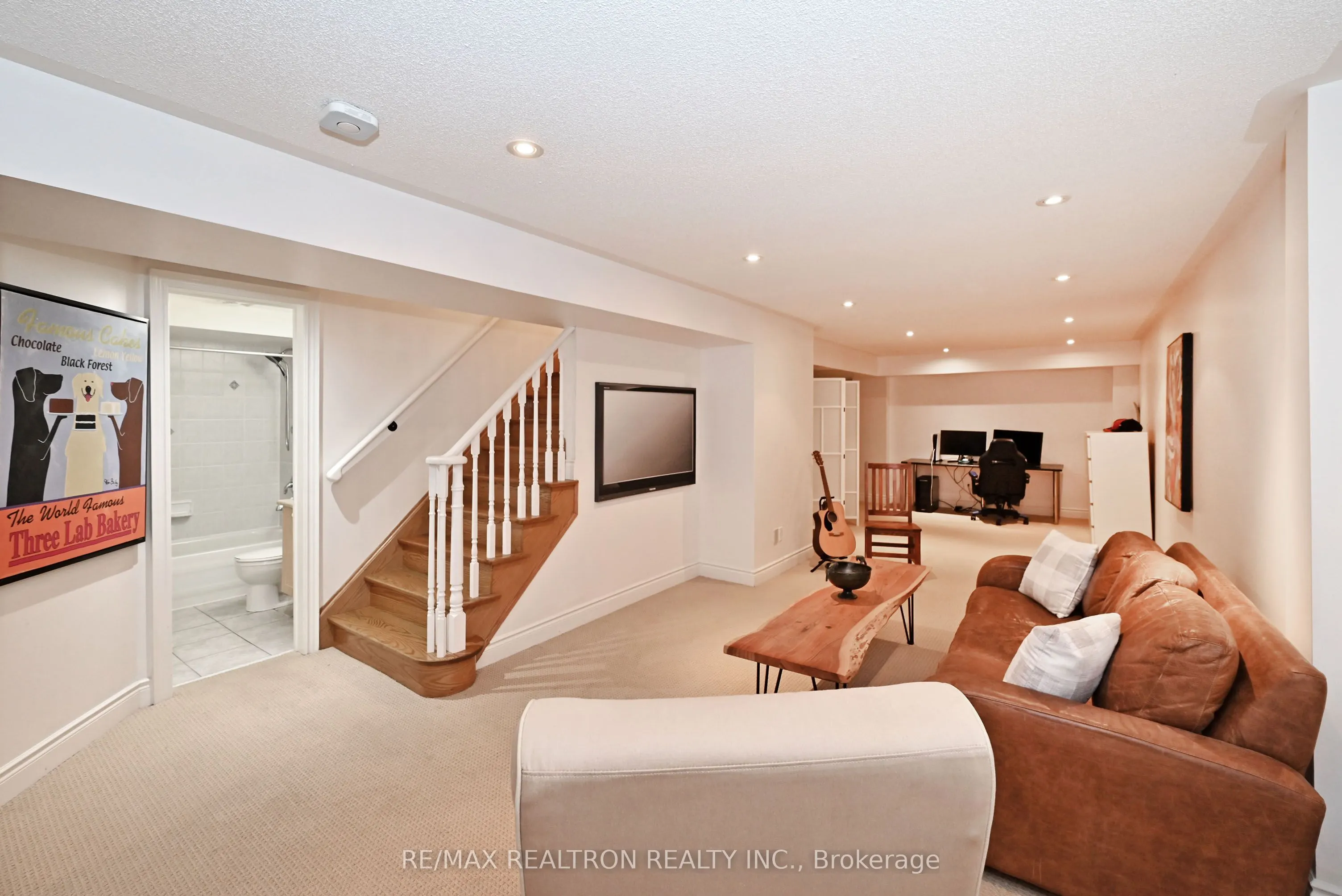 331 Terry Carter Crescent, #4