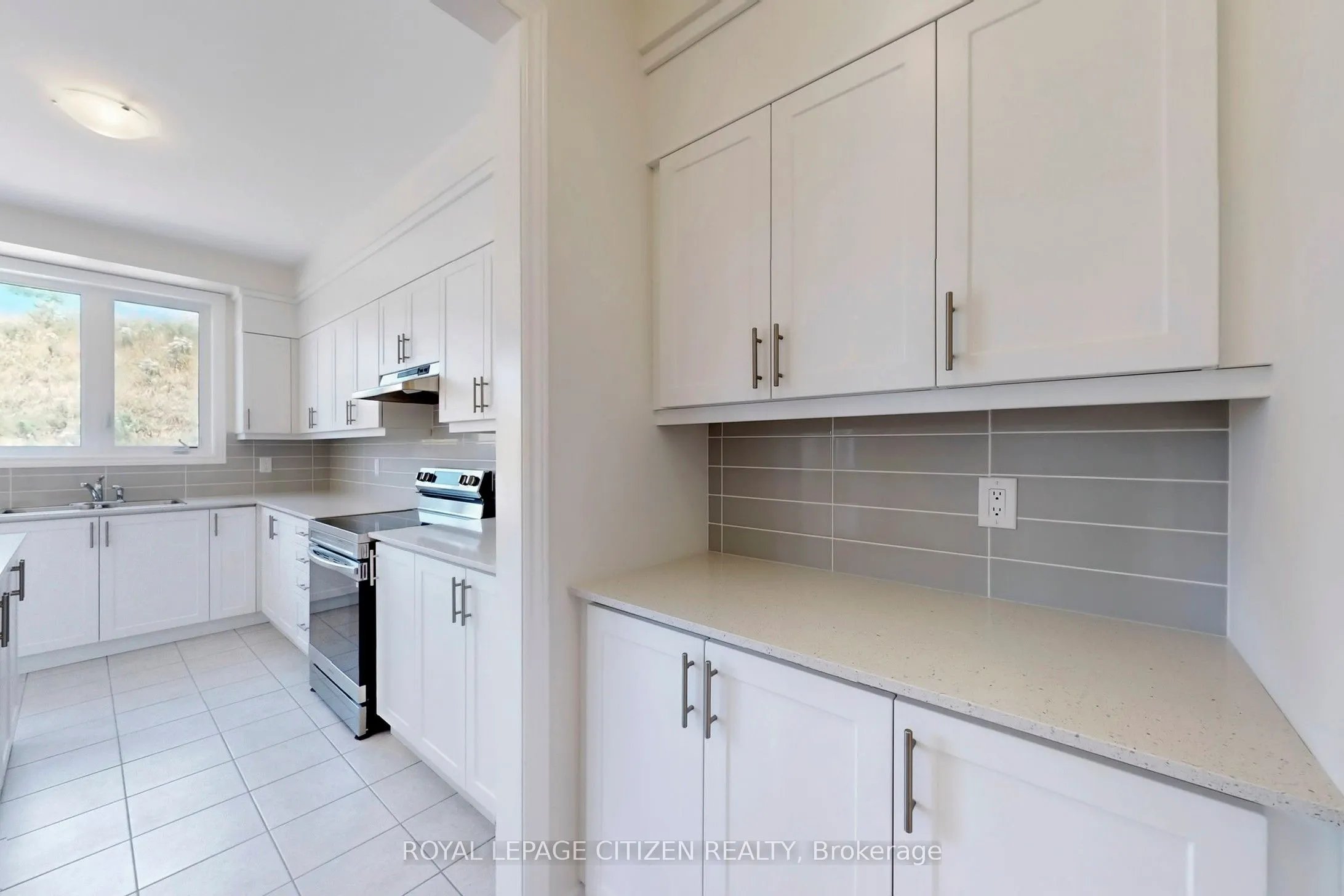 87 Lawrence D. Pridham Avenue
