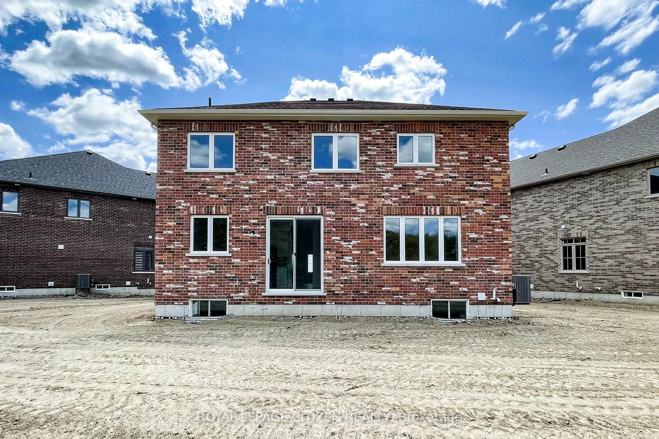87 Lawrence D. Pridham Avenue