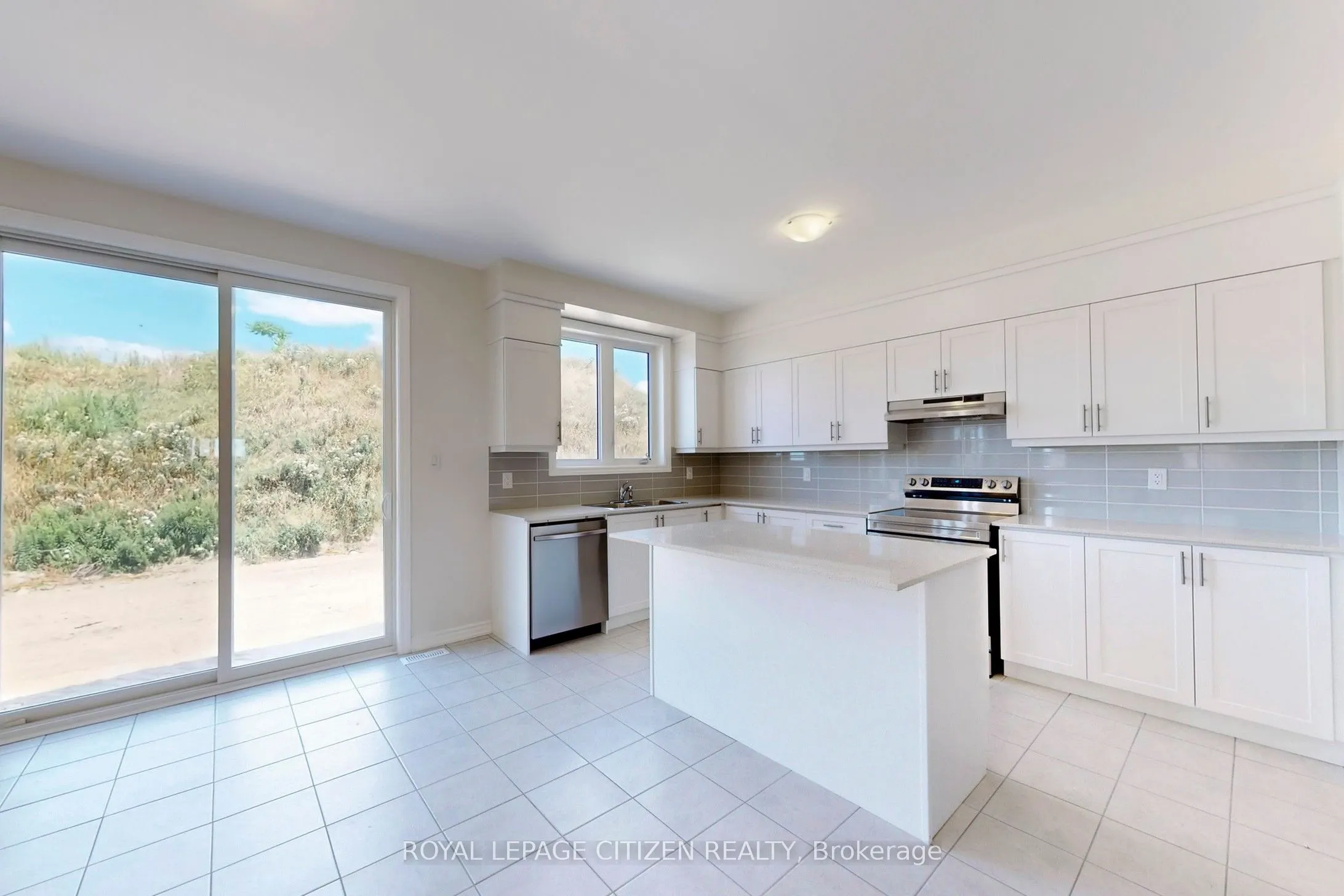 87 Lawrence D. Pridham Avenue