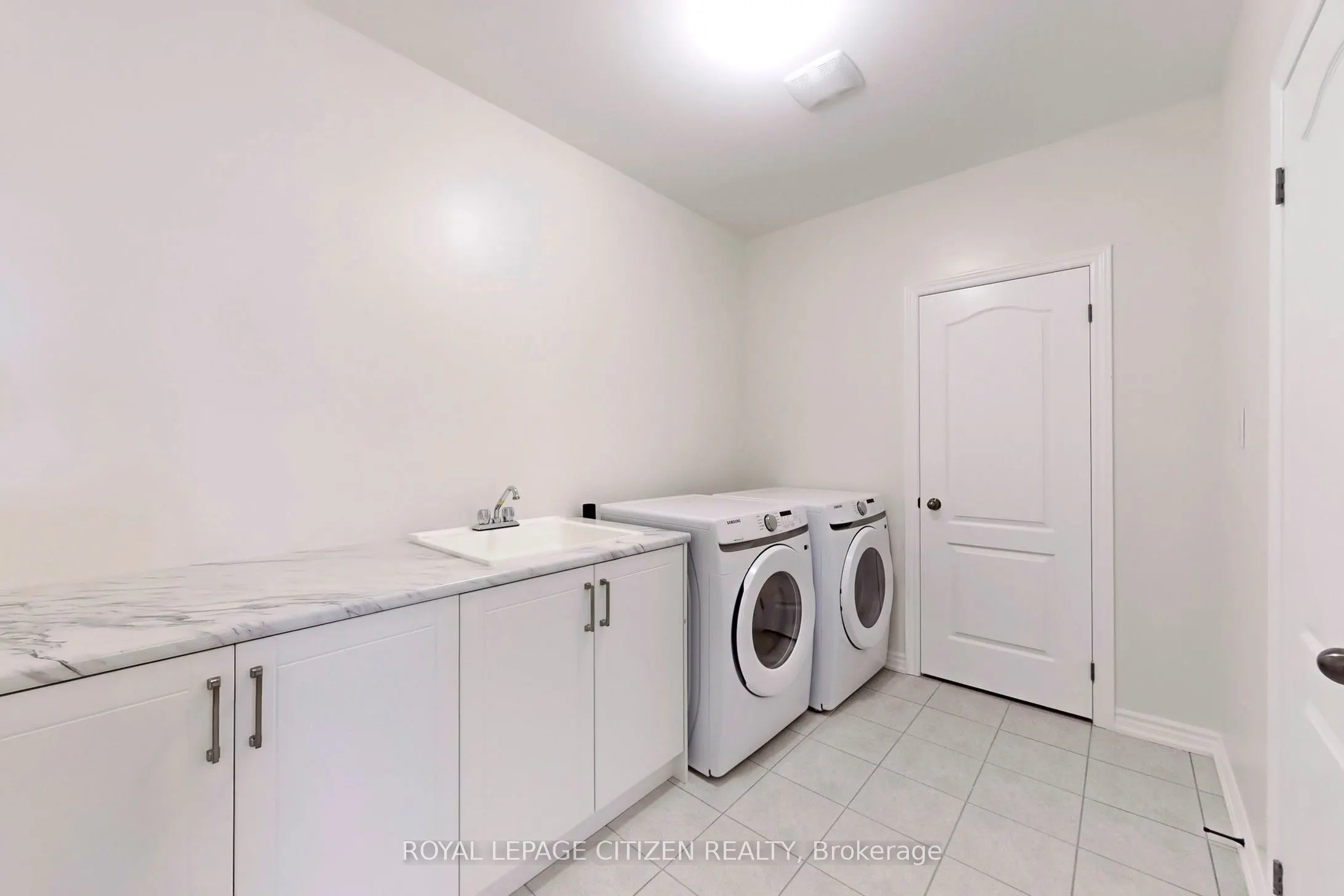 87 Lawrence D. Pridham Avenue