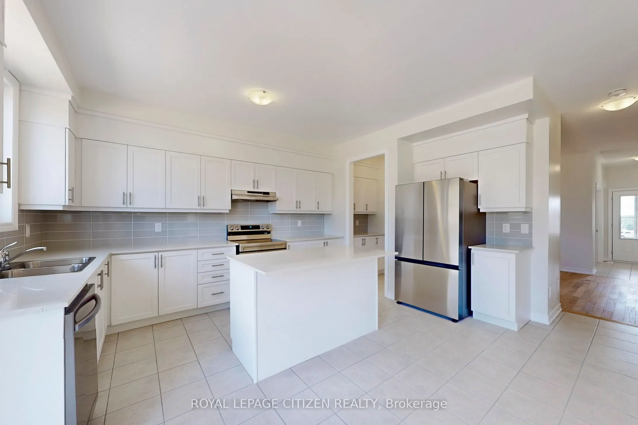 87 Lawrence D. Pridham Avenue