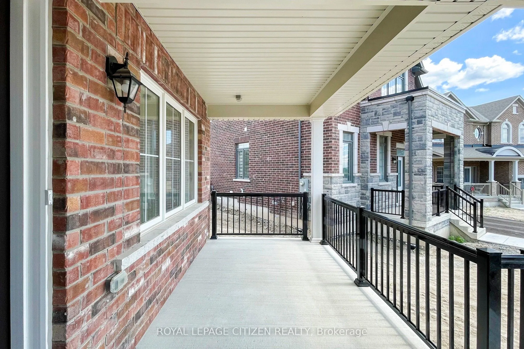 87 Lawrence D. Pridham Avenue