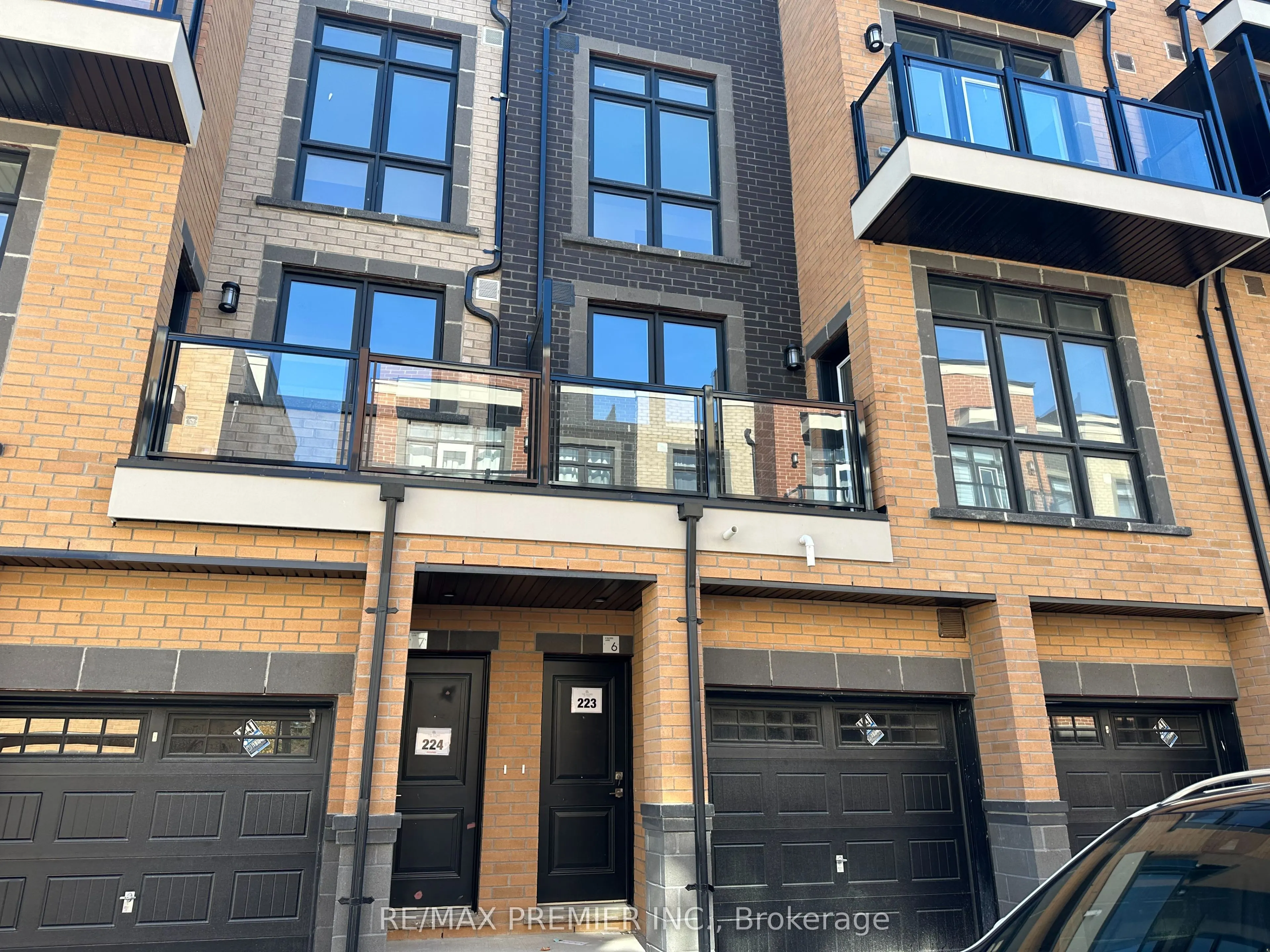 6 Sayers Lane, #6