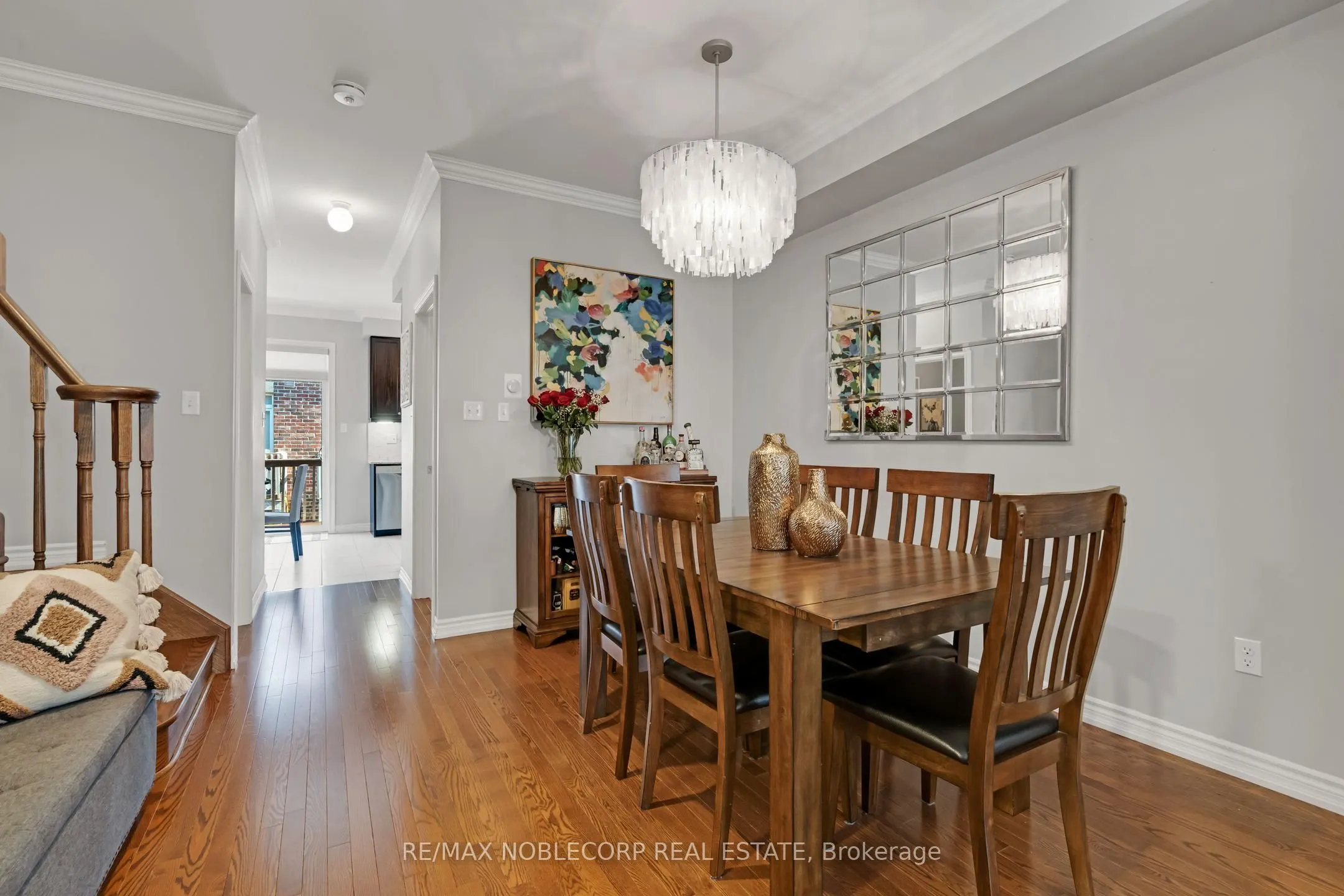 10 Porter Avenue W, #45
