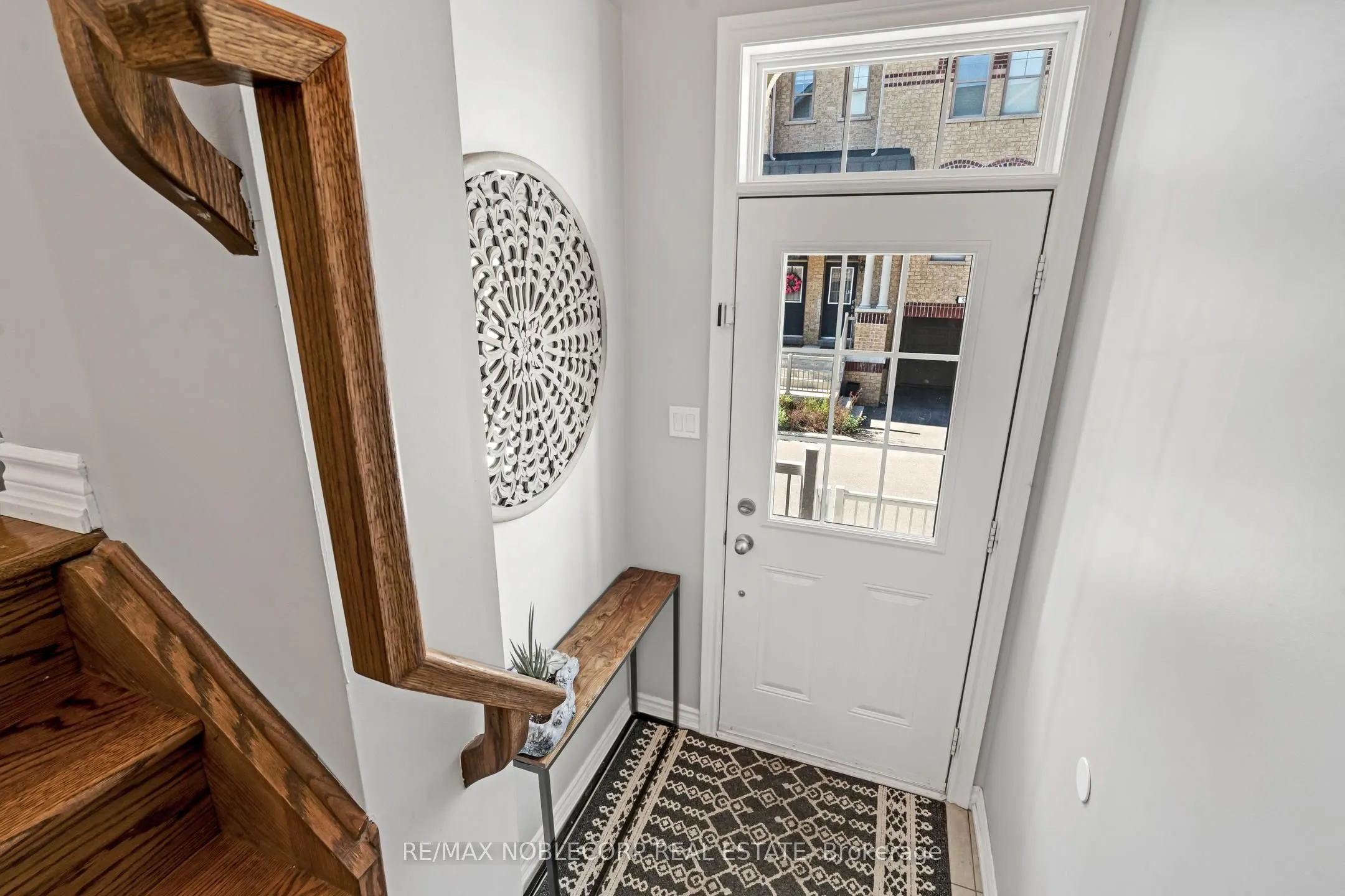 10 Porter Avenue W, #45
