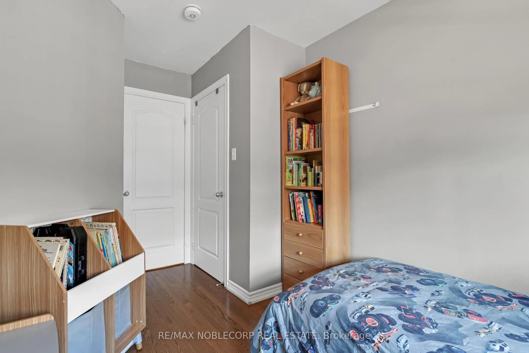 10 Porter Avenue W, #45