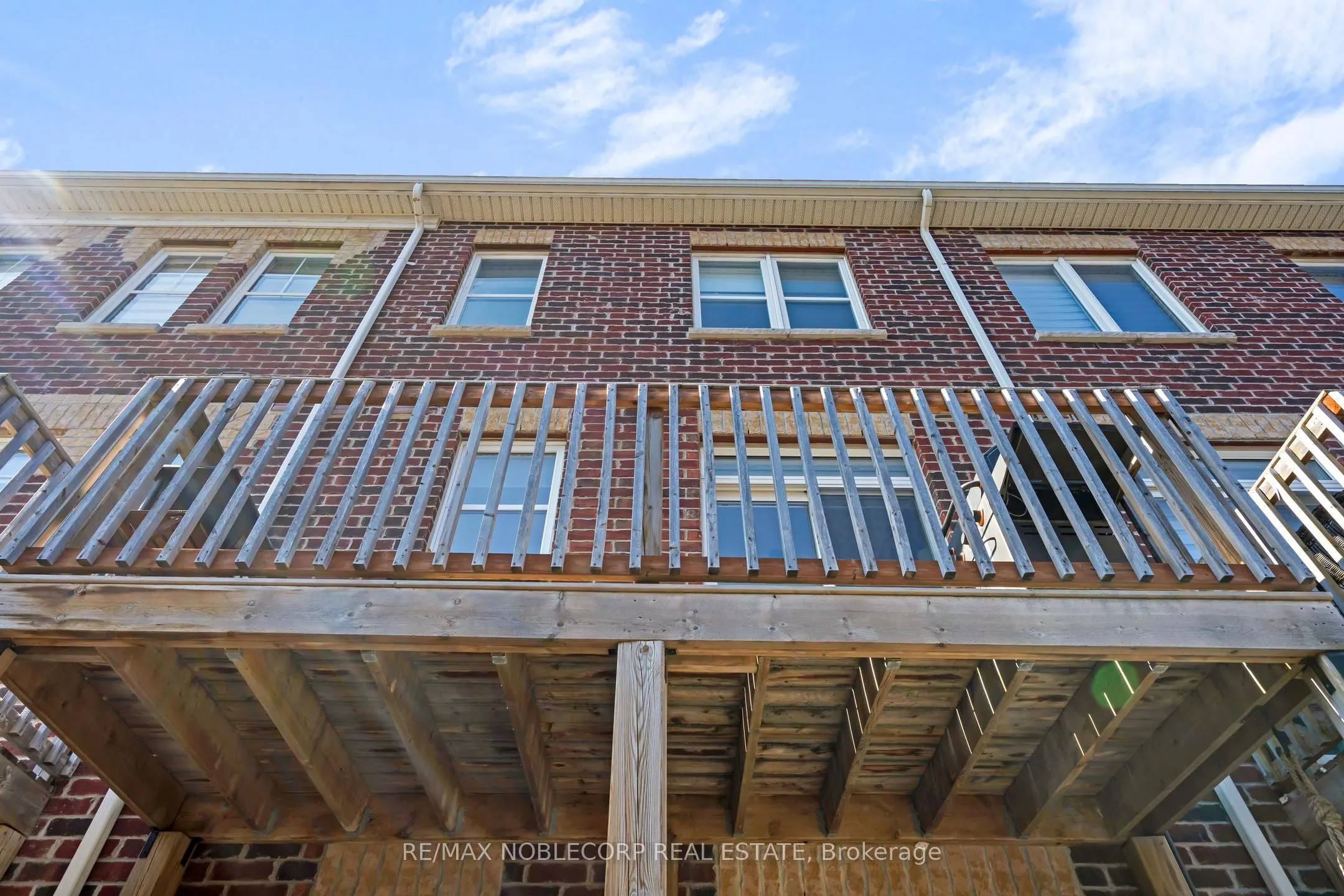 10 Porter Avenue W, #45