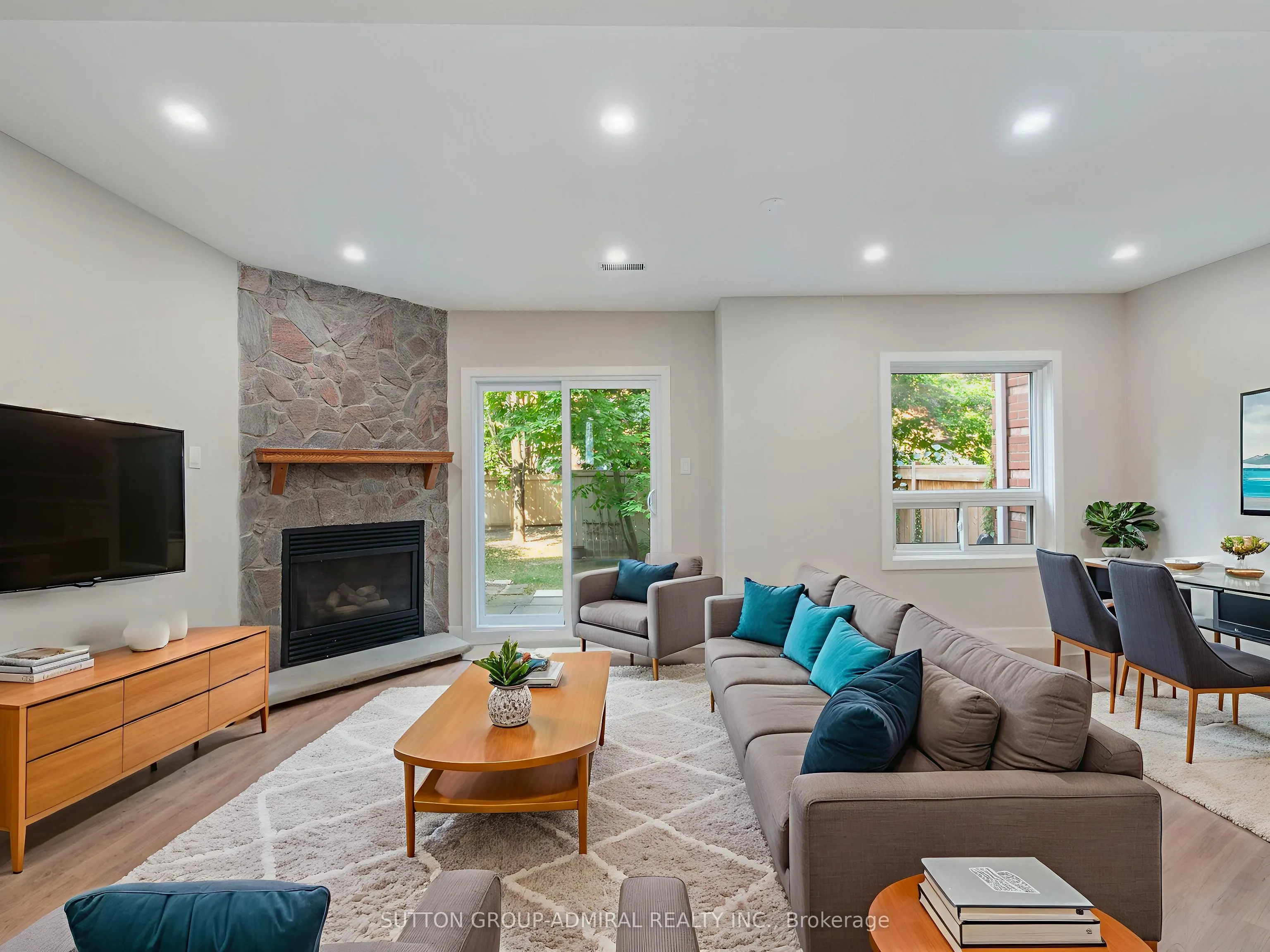 12 Tova Place, #61