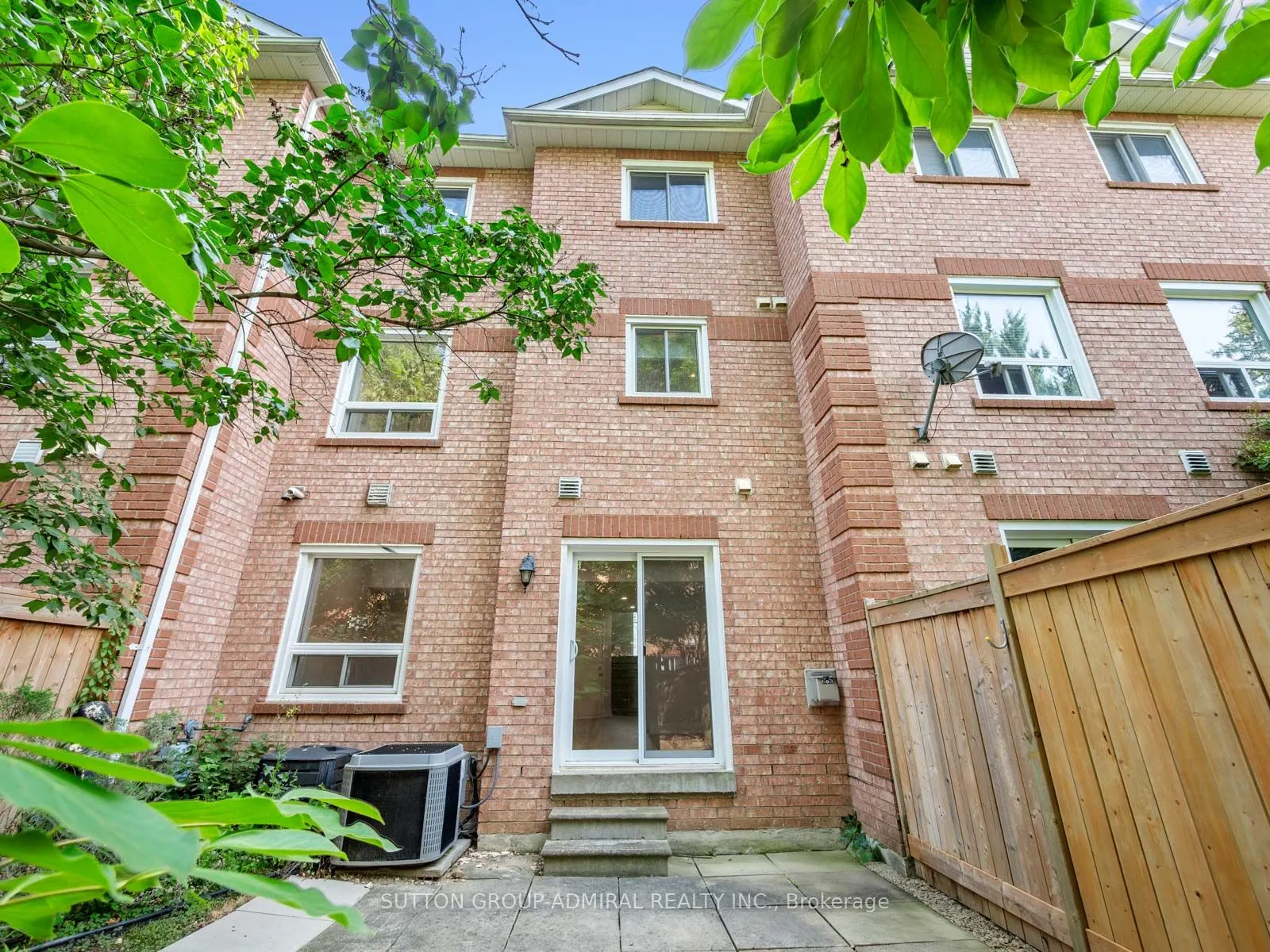 12 Tova Place, #61