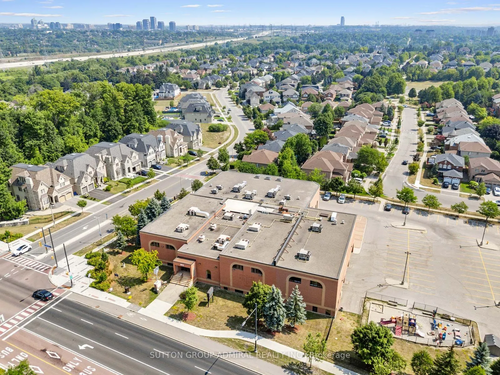 12 Tova Place, #61