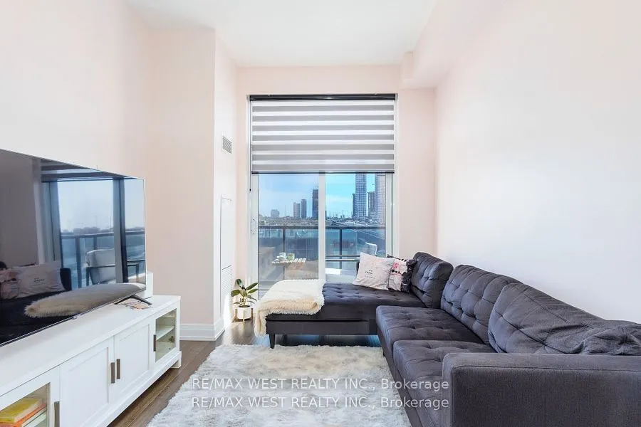 3600 Highway 7 Road, #314