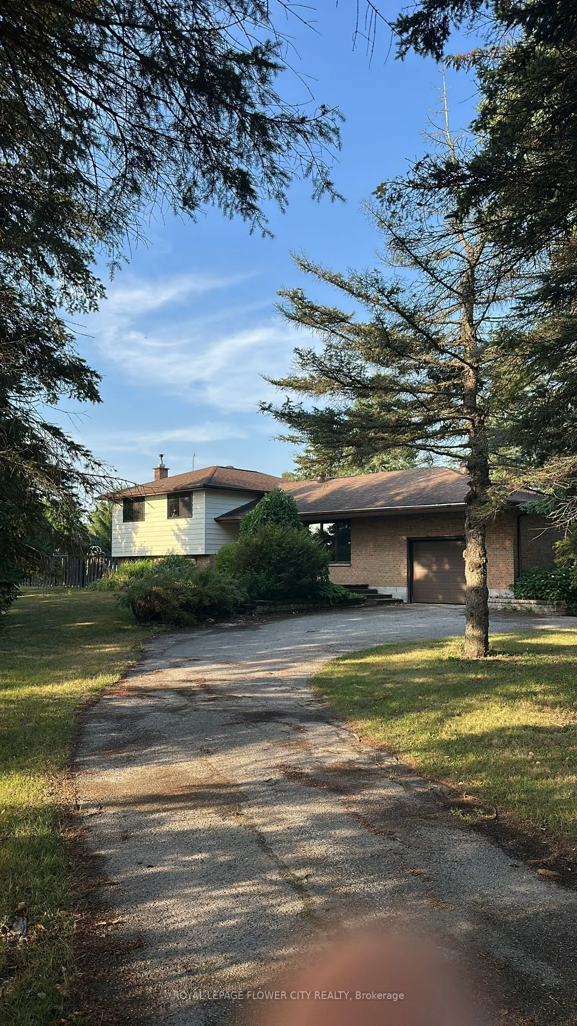 7076 5th side Road N