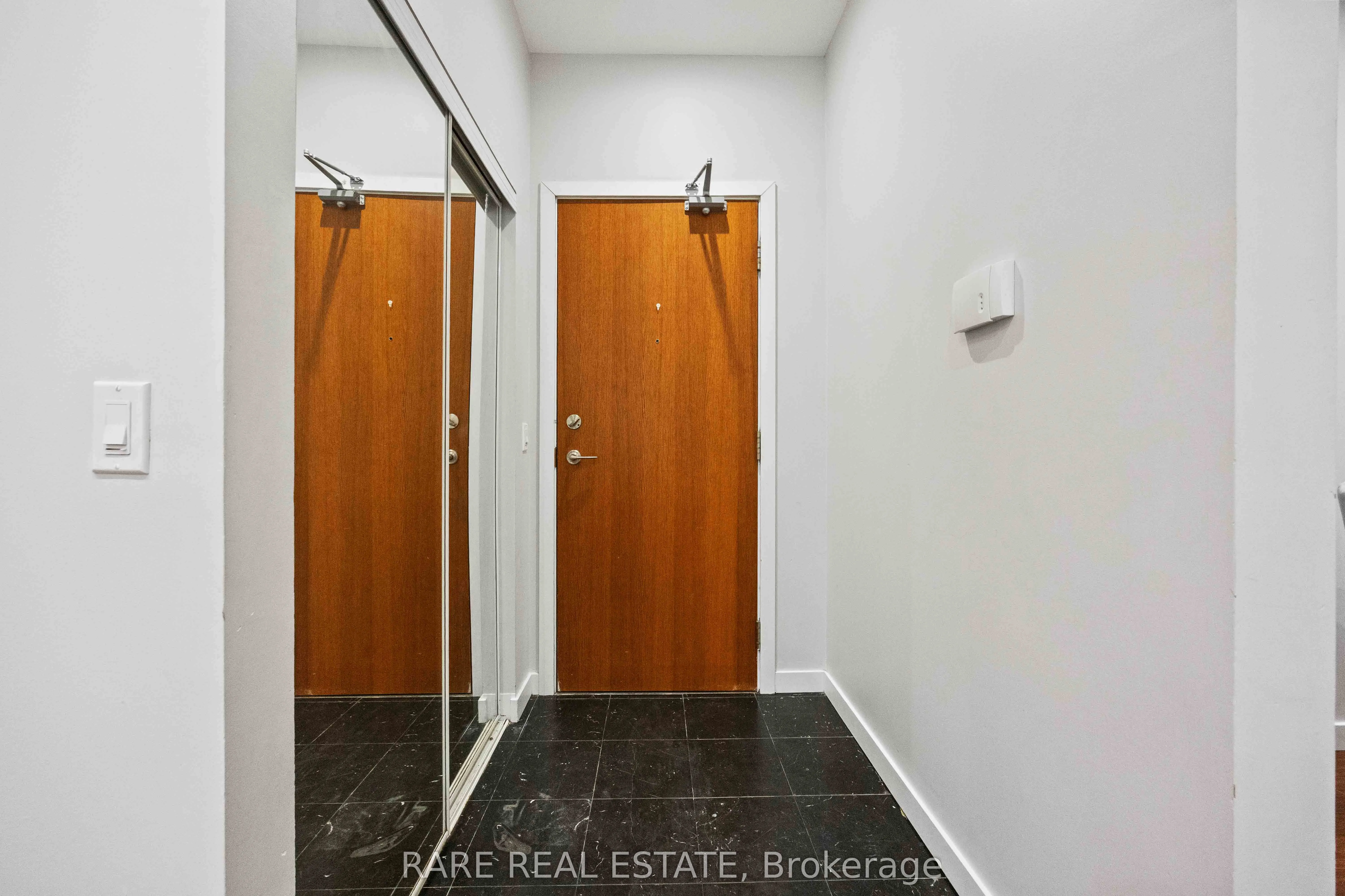 50 Disera Drive, #106