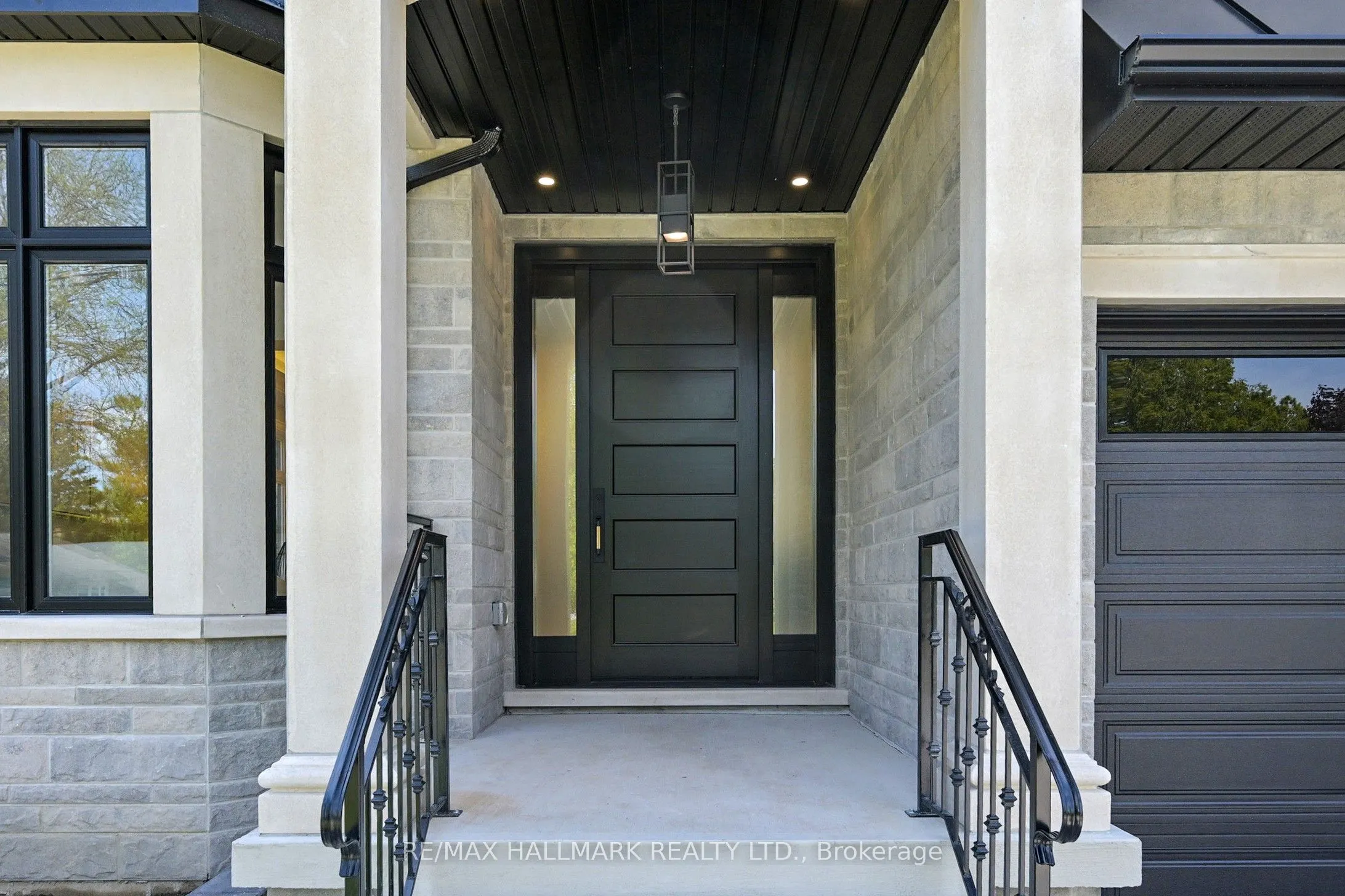 83 Richardson Drive