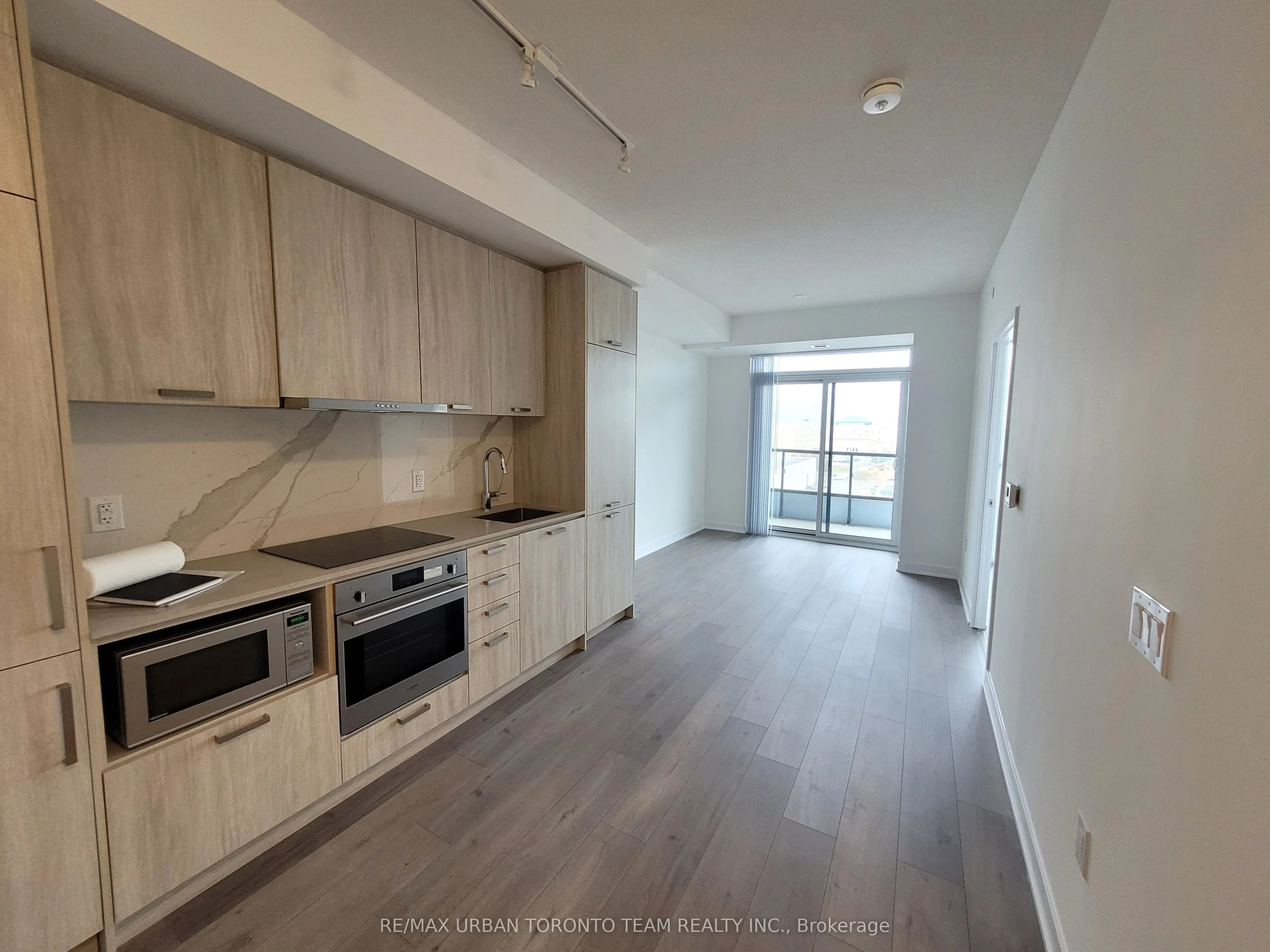 10 Honeycrisp Crescent, #619