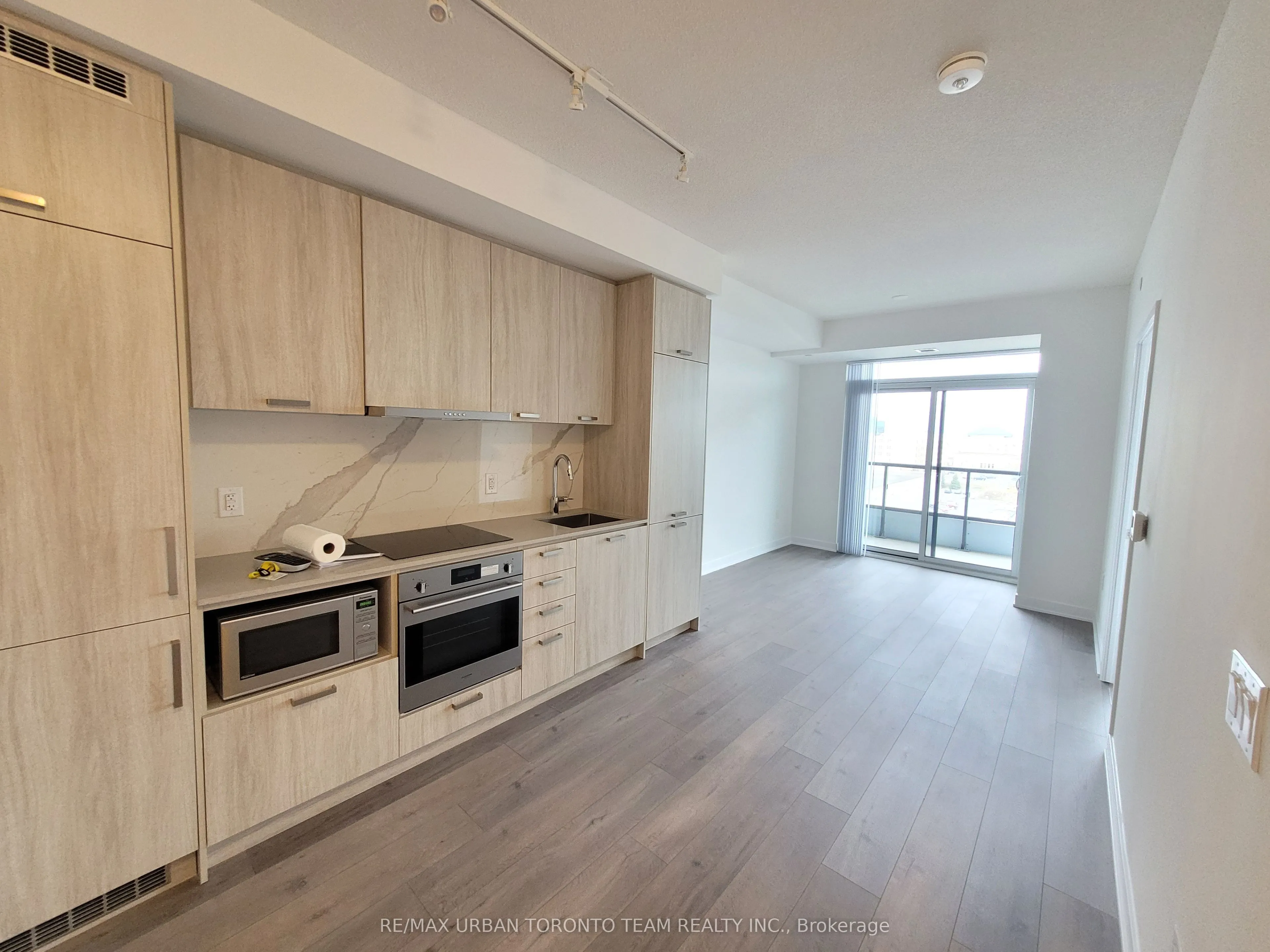 10 Honeycrisp Crescent, #619
