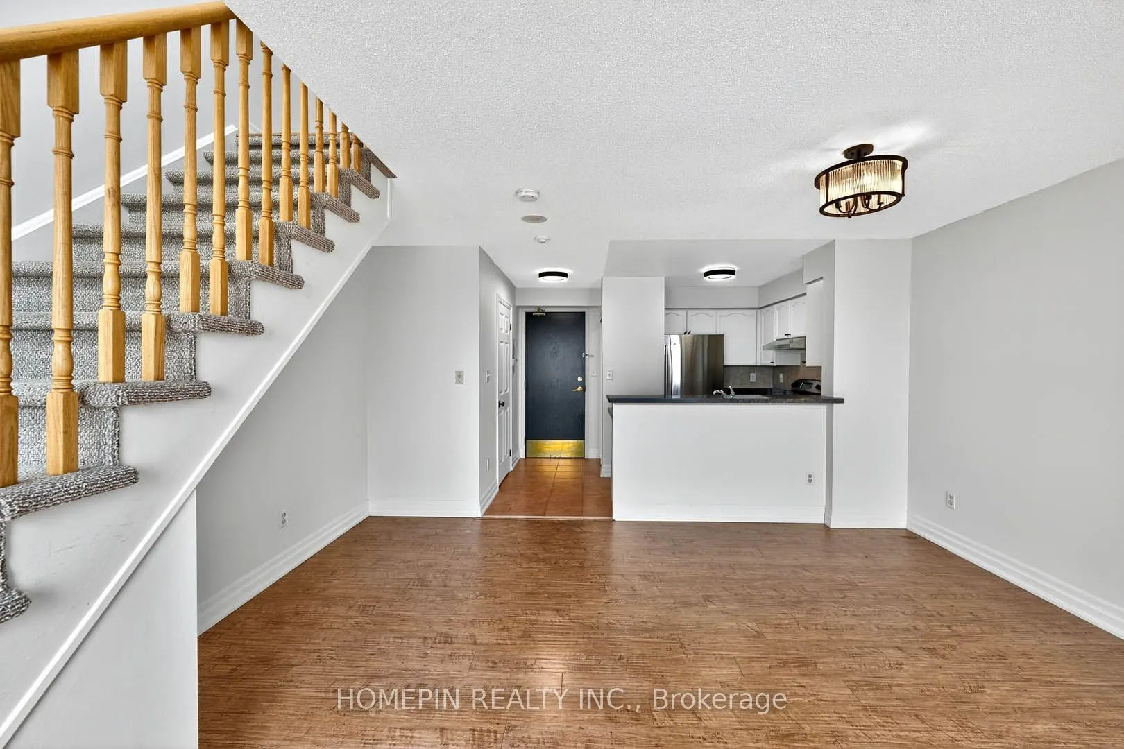 39 Oneida Crescent, #1103
