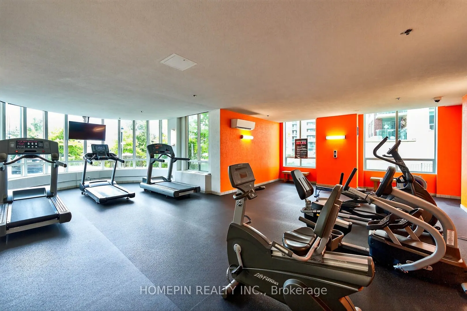 39 Oneida Crescent, #1103